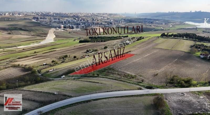 Arnavutköy'de Kanal Manzaralı, Toki Konutlarının Dibinde Arsa!!!