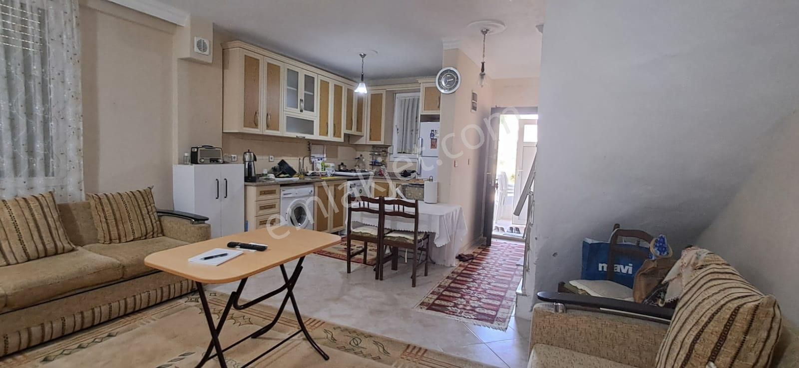 Villamız Bergama Zeytindağ Mahallesi Mavikent Sitesinde Full Eşyalı Triplex - Görsel 21