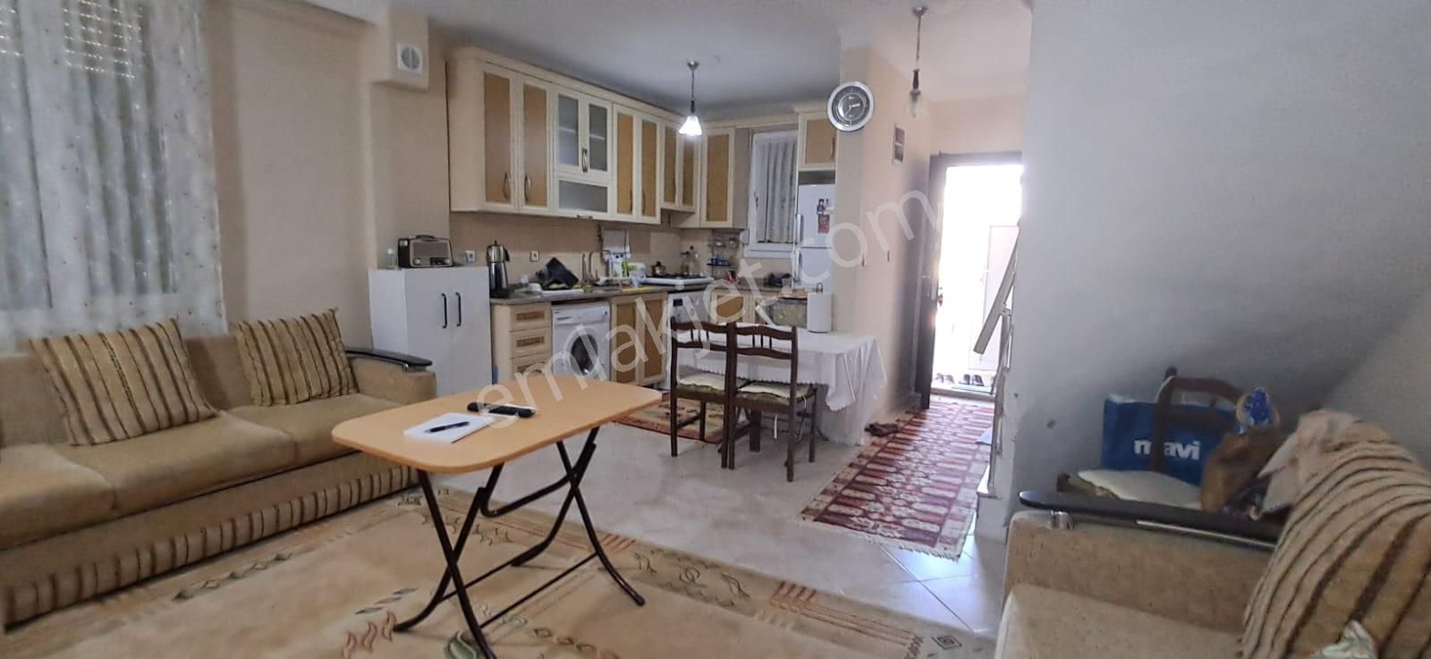 Villamız Bergama Zeytindağ Mahallesi Mavikent Sitesinde Full Eşyalı Triplex - Görsel 20