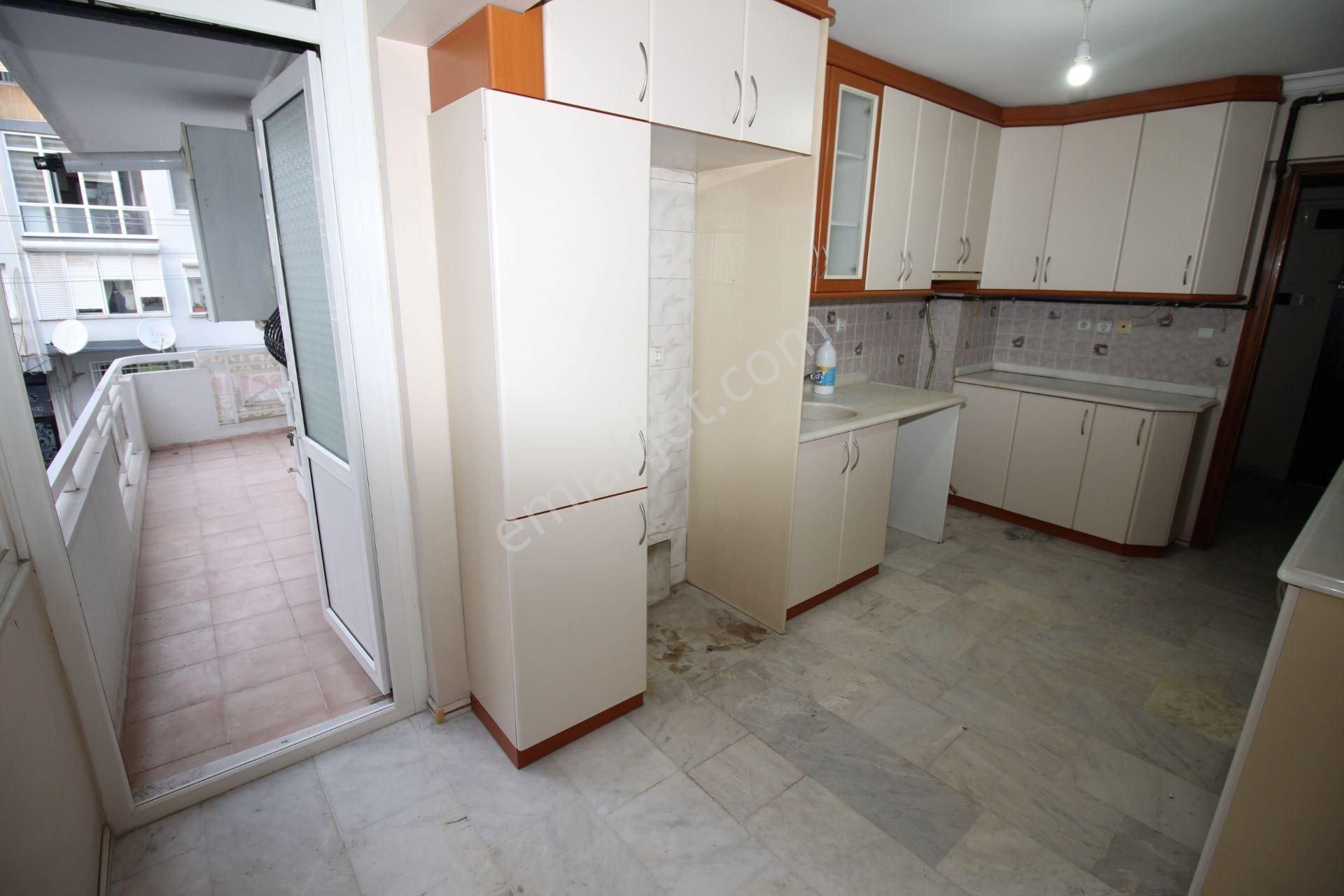 Türk Koleji Yakını Arakat D.gazlı Asansörlü Bakımlı 3+1 Daire - Görsel 12