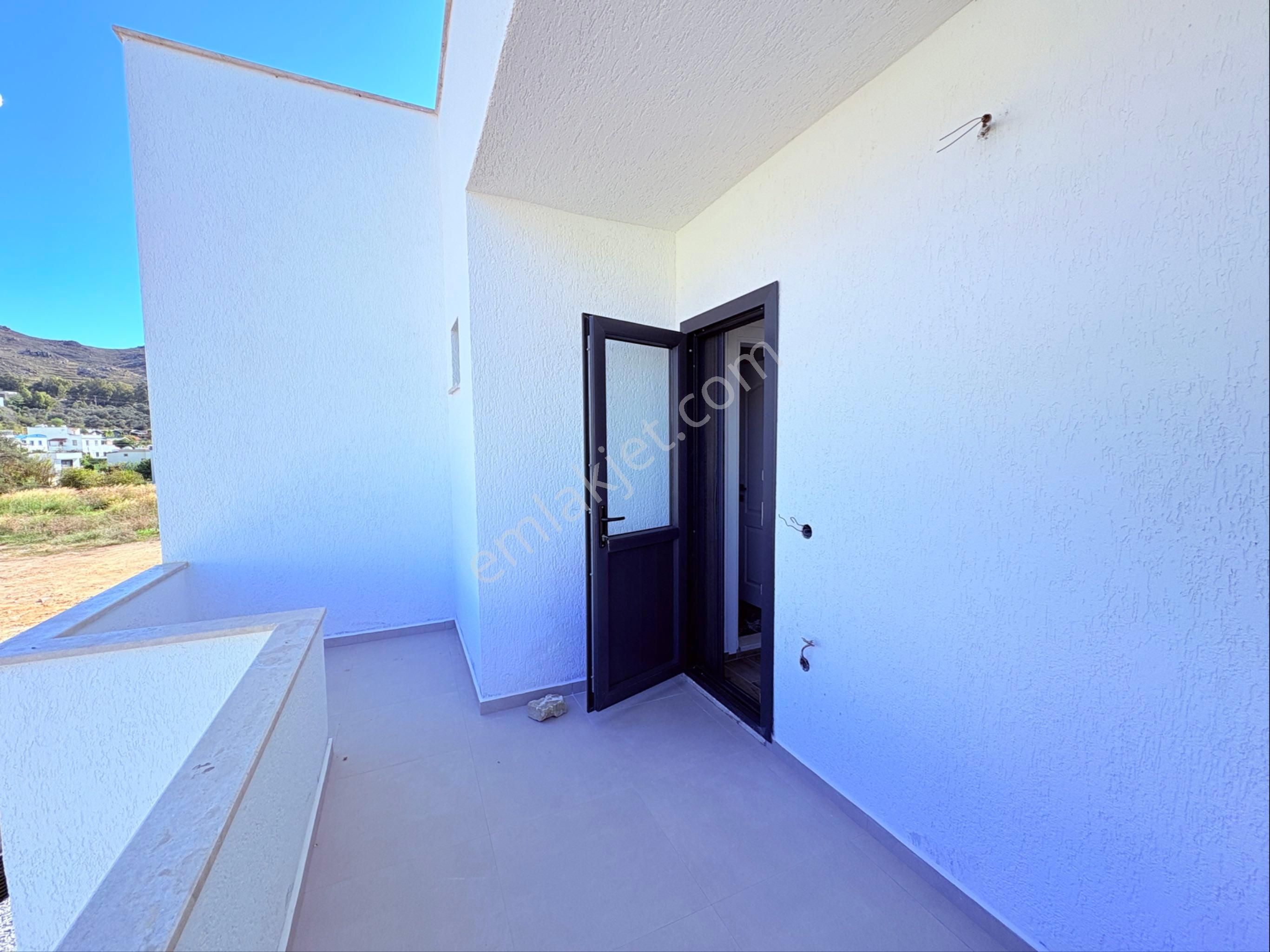 Bodrum Gümüşlük Merkezde Satılık 2+1 Dubleks - Görsel 17