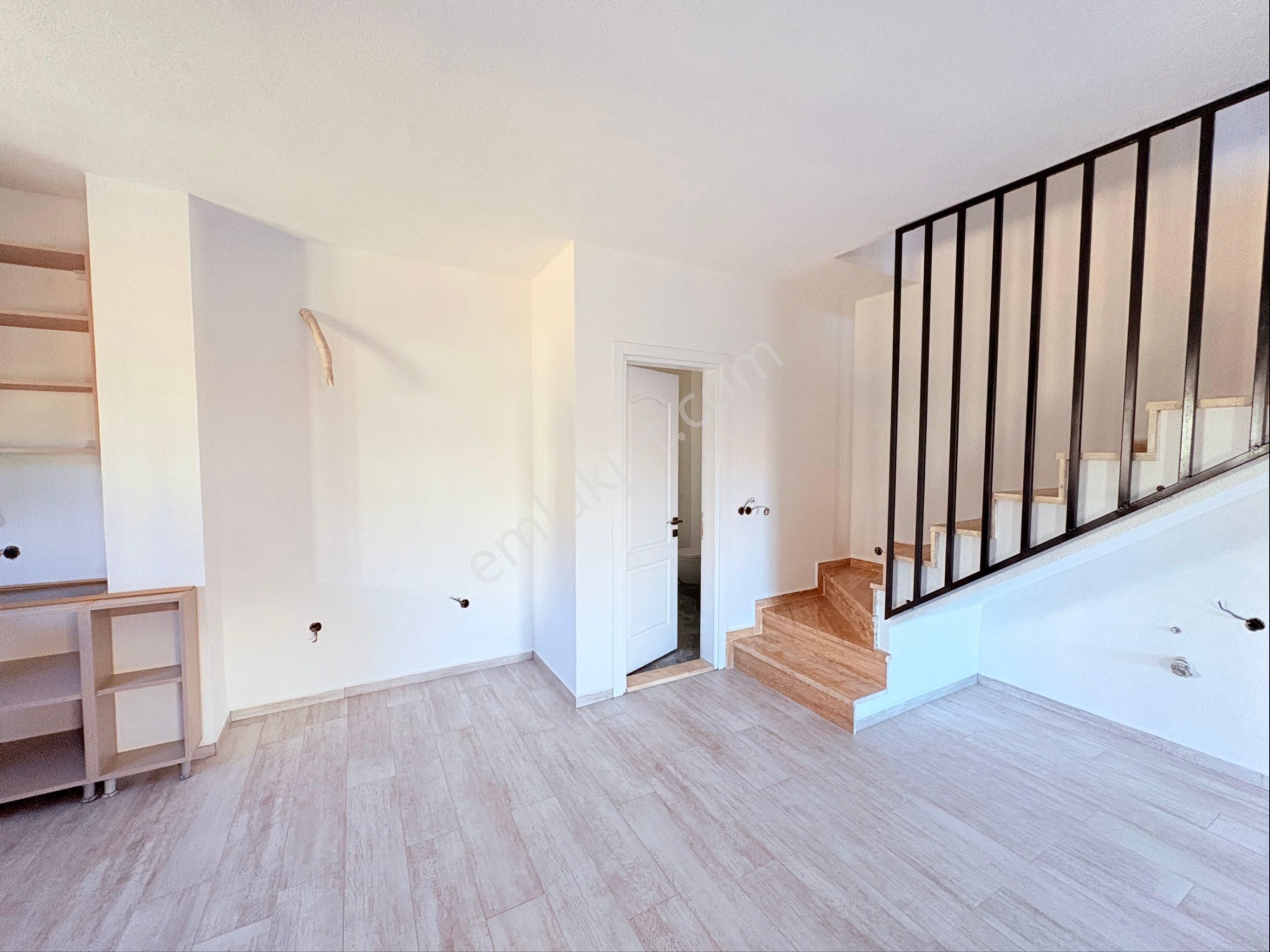 Bodrum Gümüşlük Merkezde Satılık 2+1 Dubleks - Görsel 11