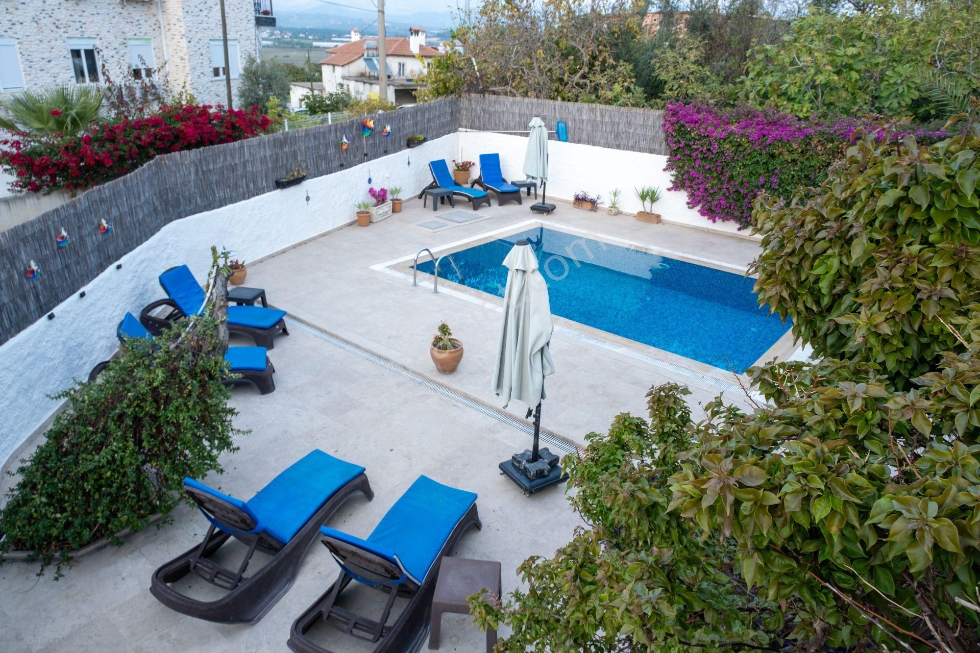 Ilıca'da Satılık Havuzlu 4+1 Taş Villa - Görsel 10