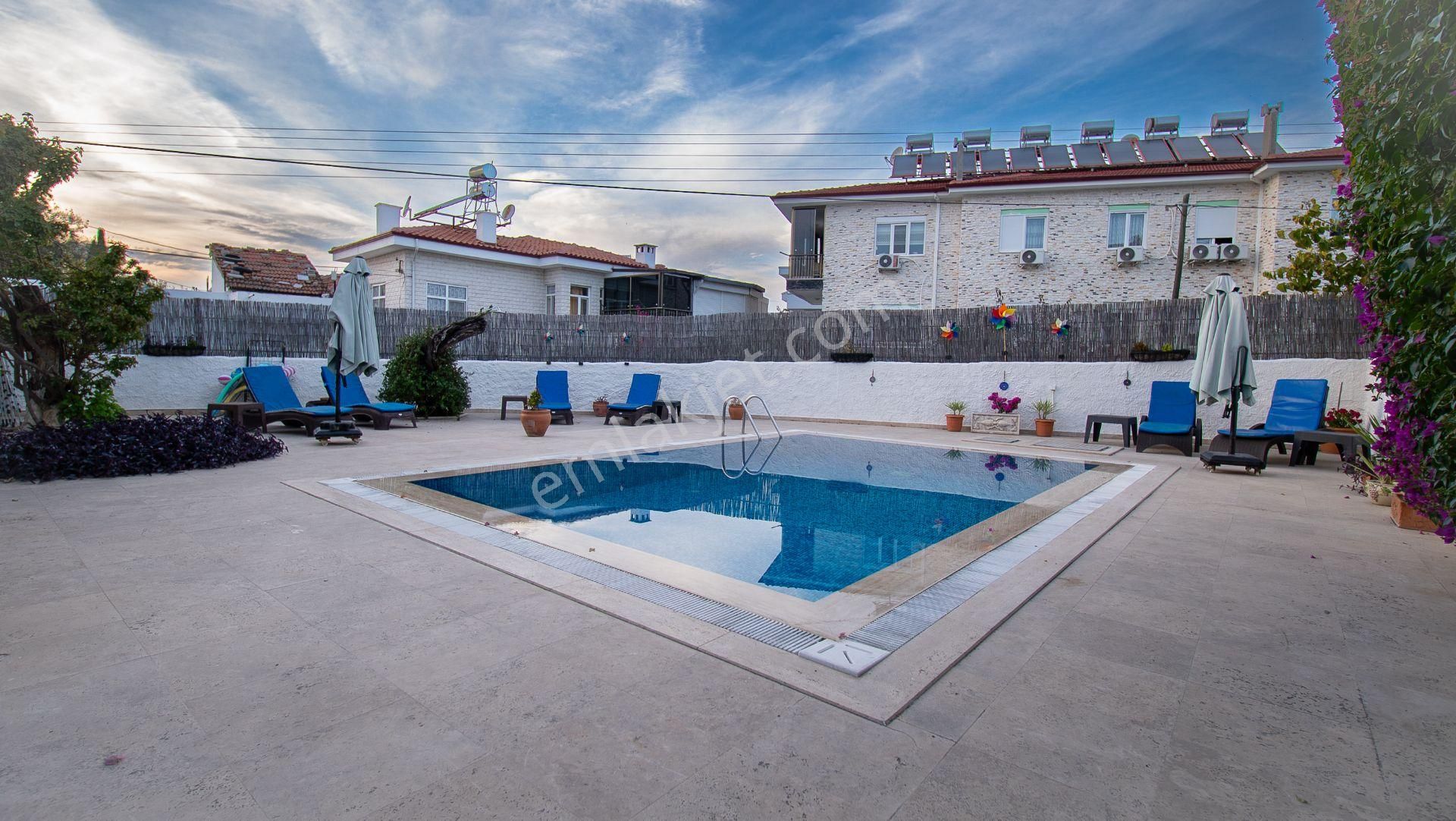 Ilıca'da Satılık Havuzlu 4+1 Taş Villa - Görsel 4