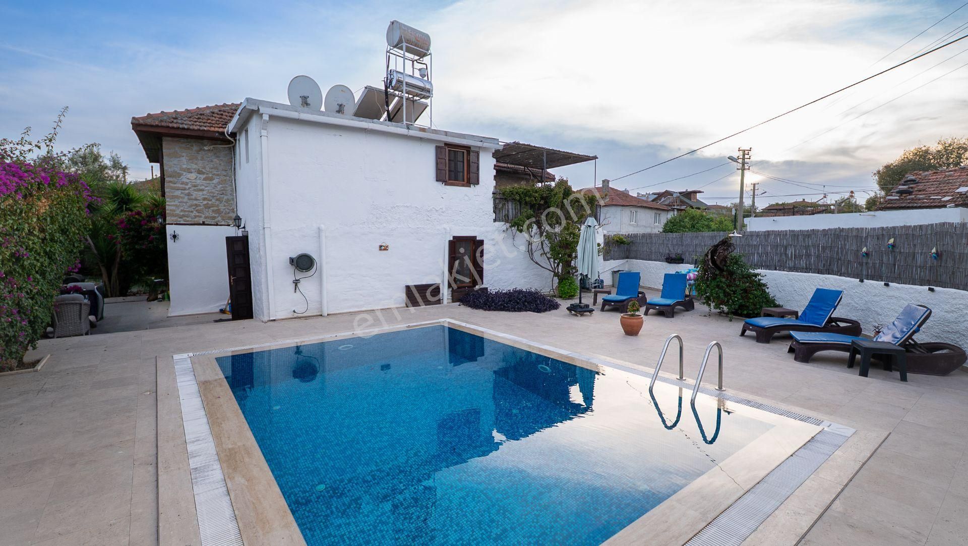 Ilıca'da Satılık Havuzlu 4+1 Taş Villa - Görsel 31