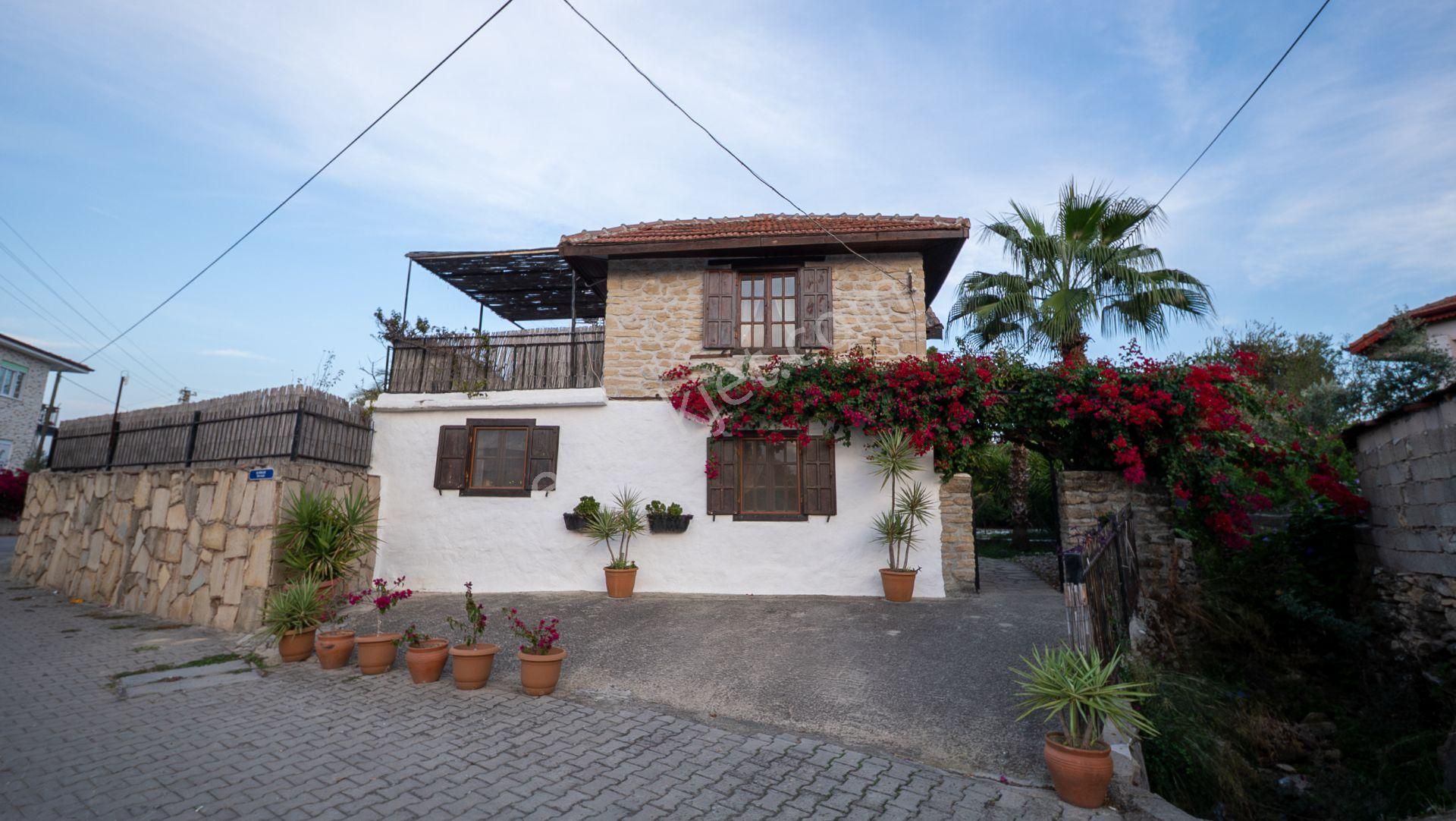 Ilıca'da Satılık Havuzlu 4+1 Taş Villa - Görsel 7