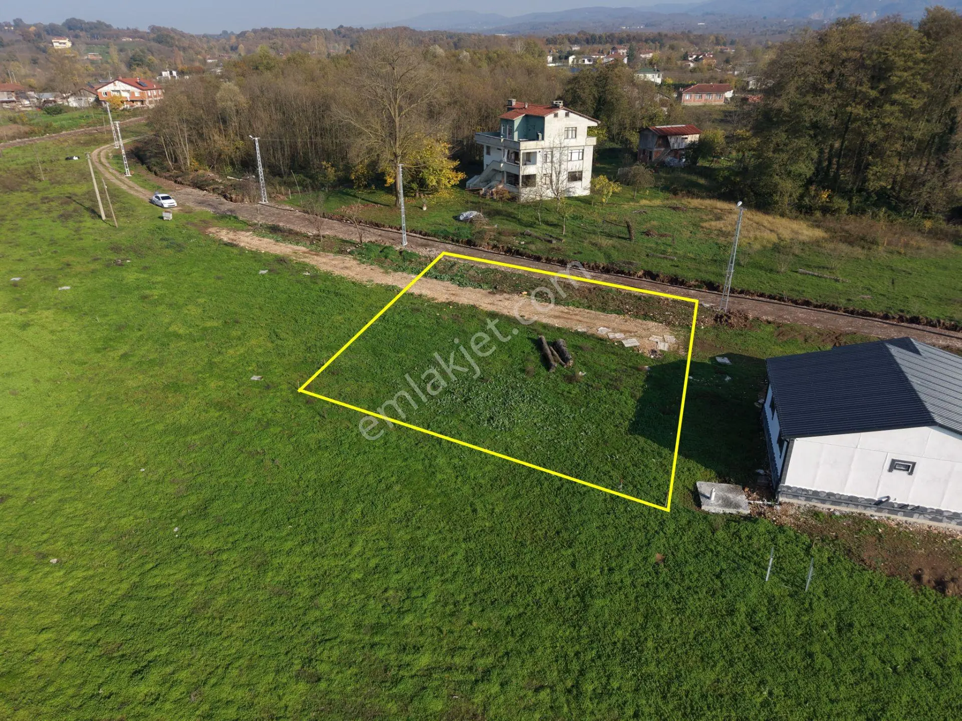 Emlakevim - Sakarya Hendek Sarıyer Mah.de Satılık İmarlı Arsa - - Görsel 5