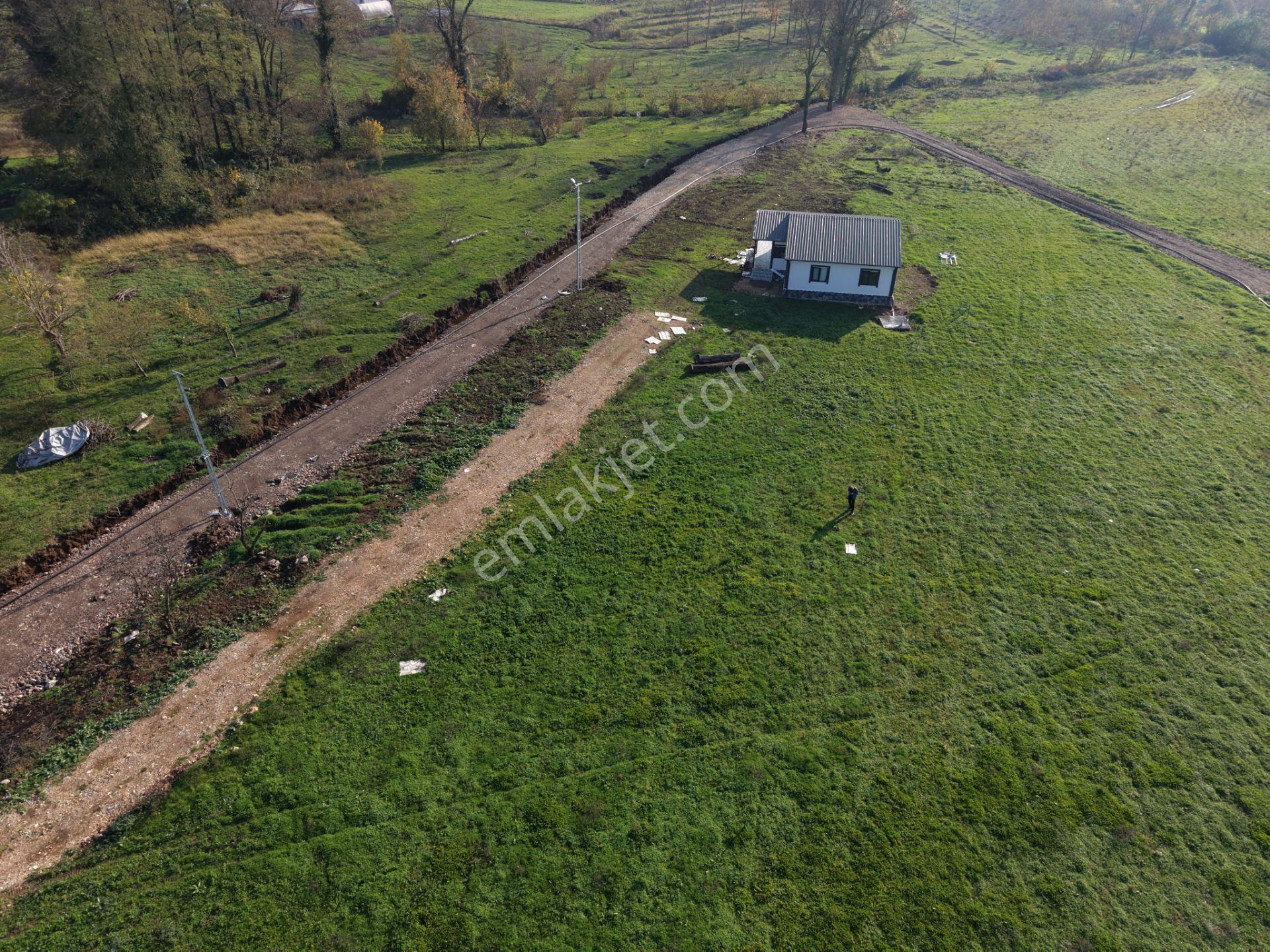 Emlakevim - Sakarya Hendek Sarıyer Mah.de Satılık İmarlı Arsa - - Görsel 32