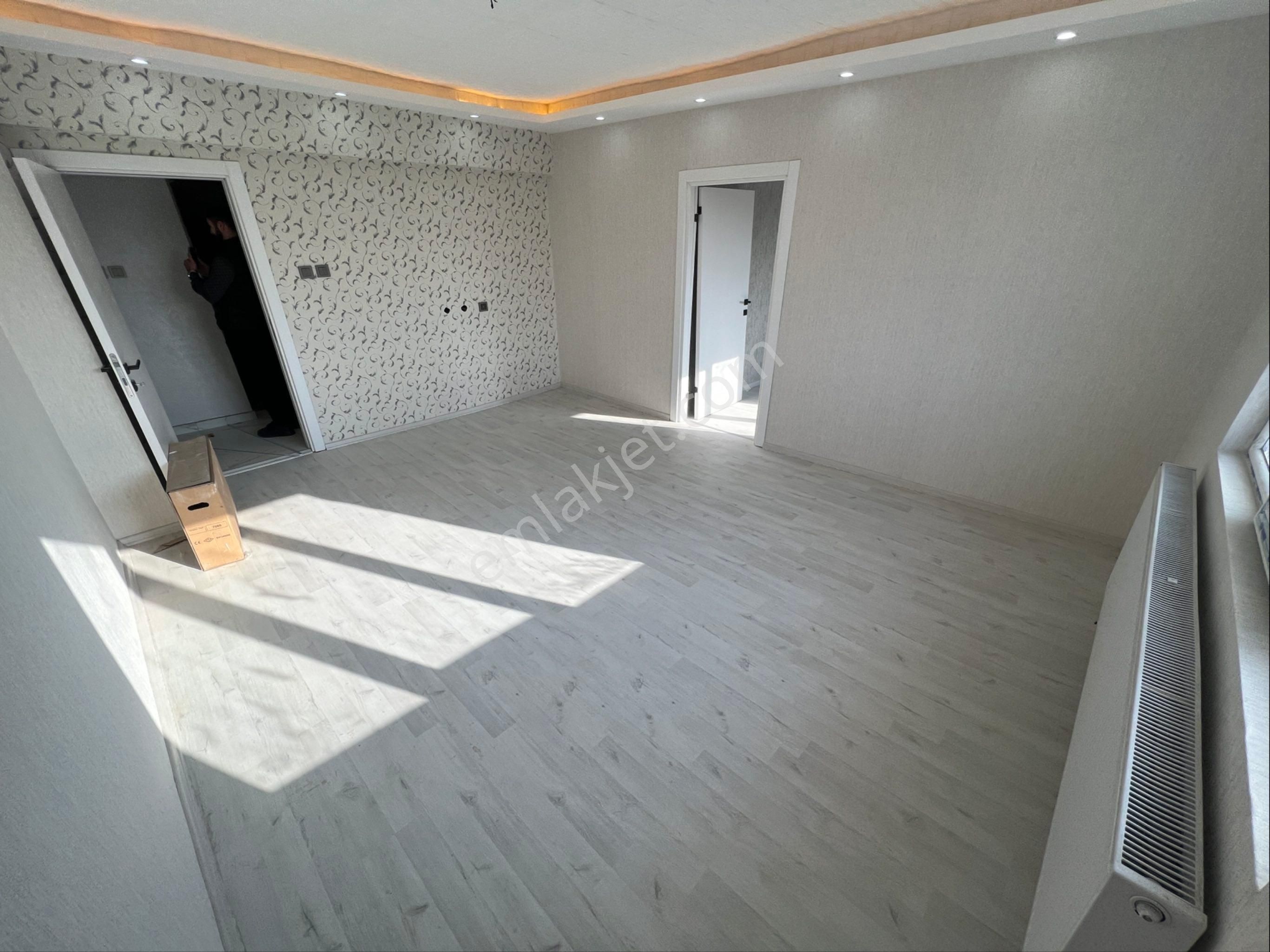 Sincan Plevne Mh'de Full+full Yapılı Katta Satılık 3+1 Daire - Görsel 13