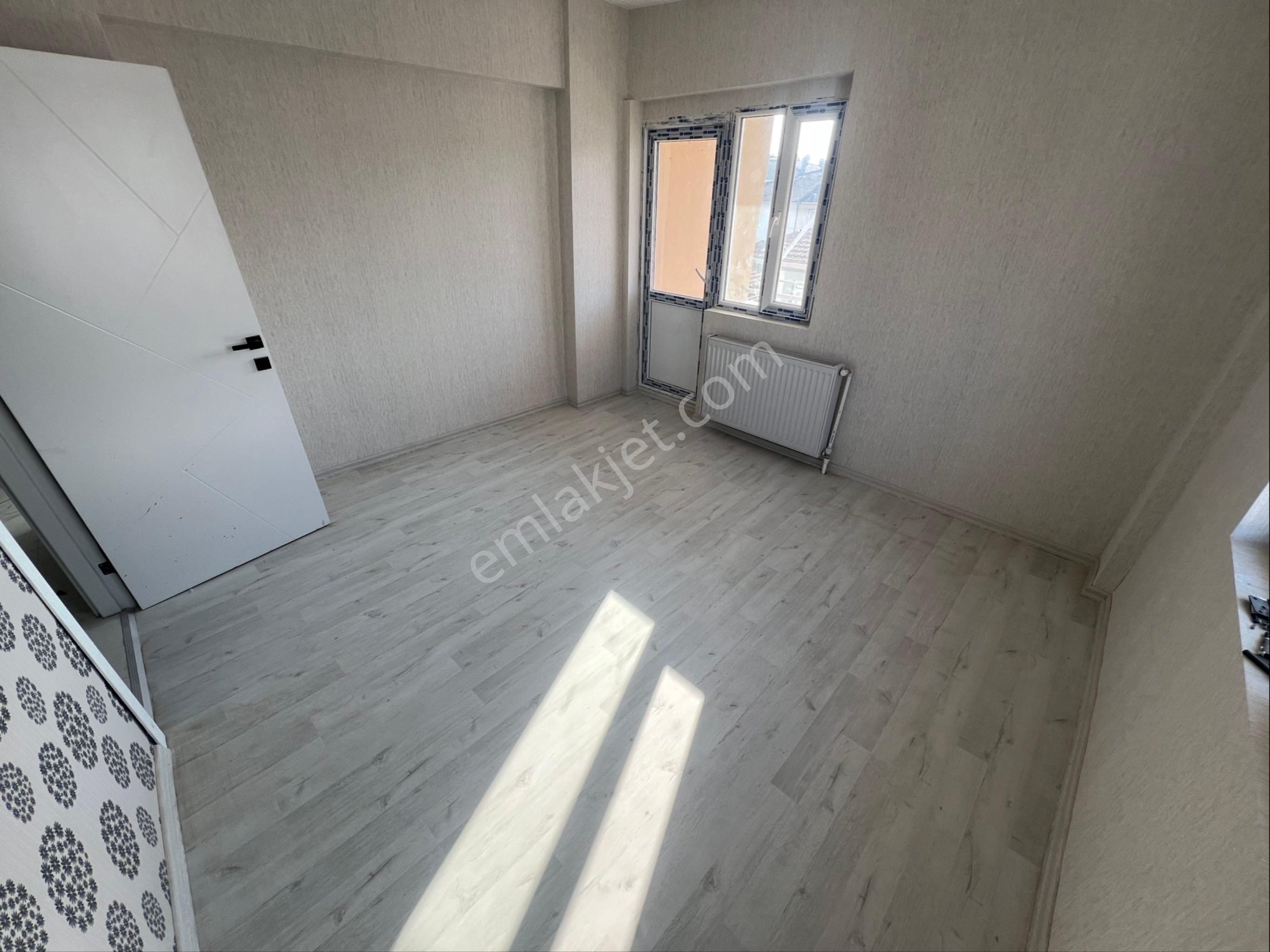 Sincan Plevne Mh'de Full+full Yapılı Katta Satılık 3+1 Daire - Görsel 15