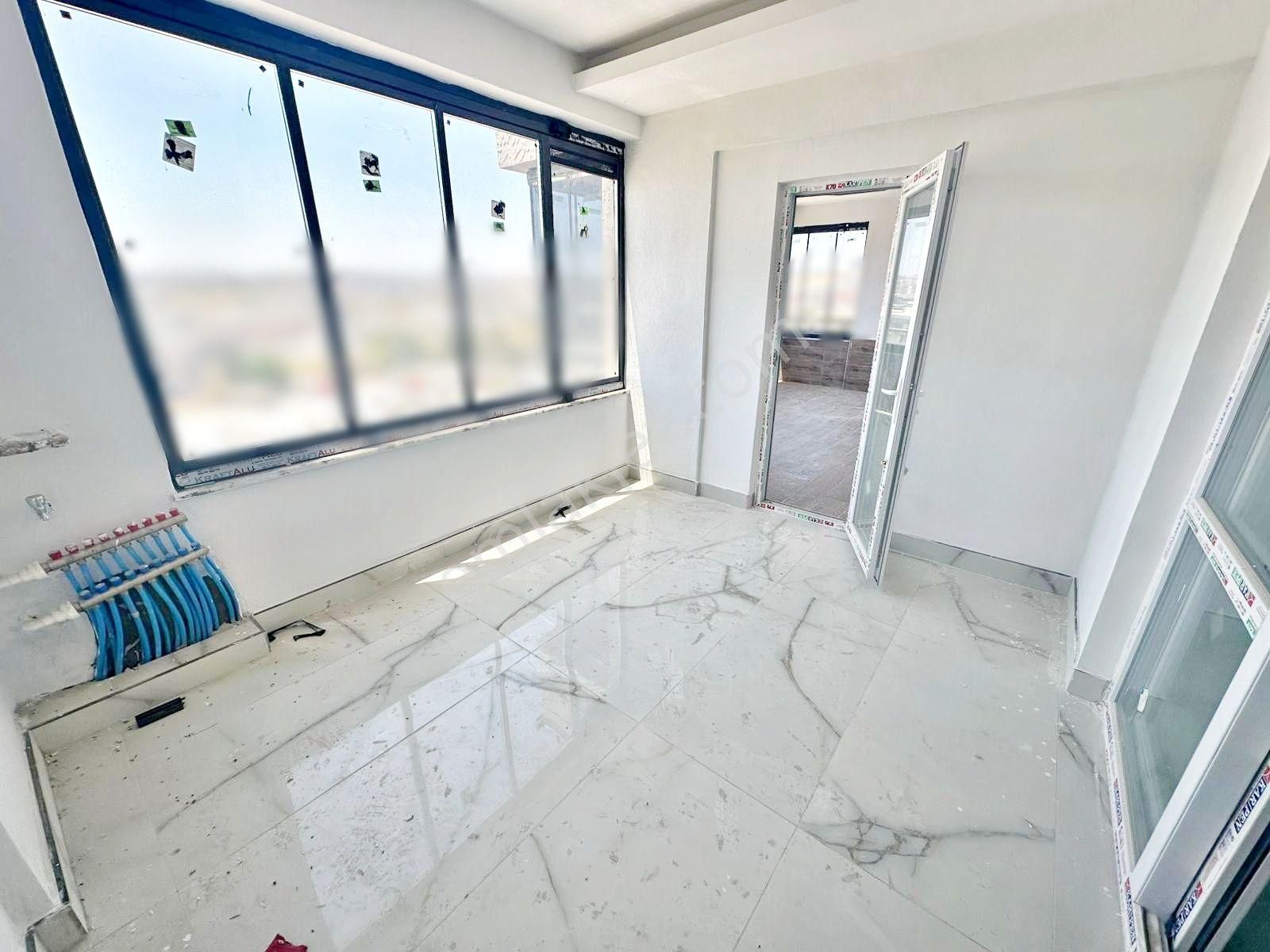 Belkız'da Cadde Üzeri Sıfır !yemek Odalı Cam Balkonlu U.lüx3.5+1 - Görsel 5