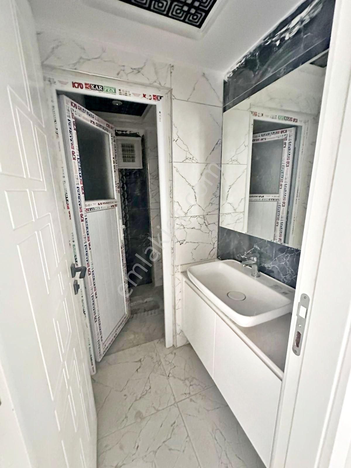 Belkız'da Cadde Üzeri Sıfır !yemek Odalı Cam Balkonlu U.lüx3.5+1 - Görsel 28