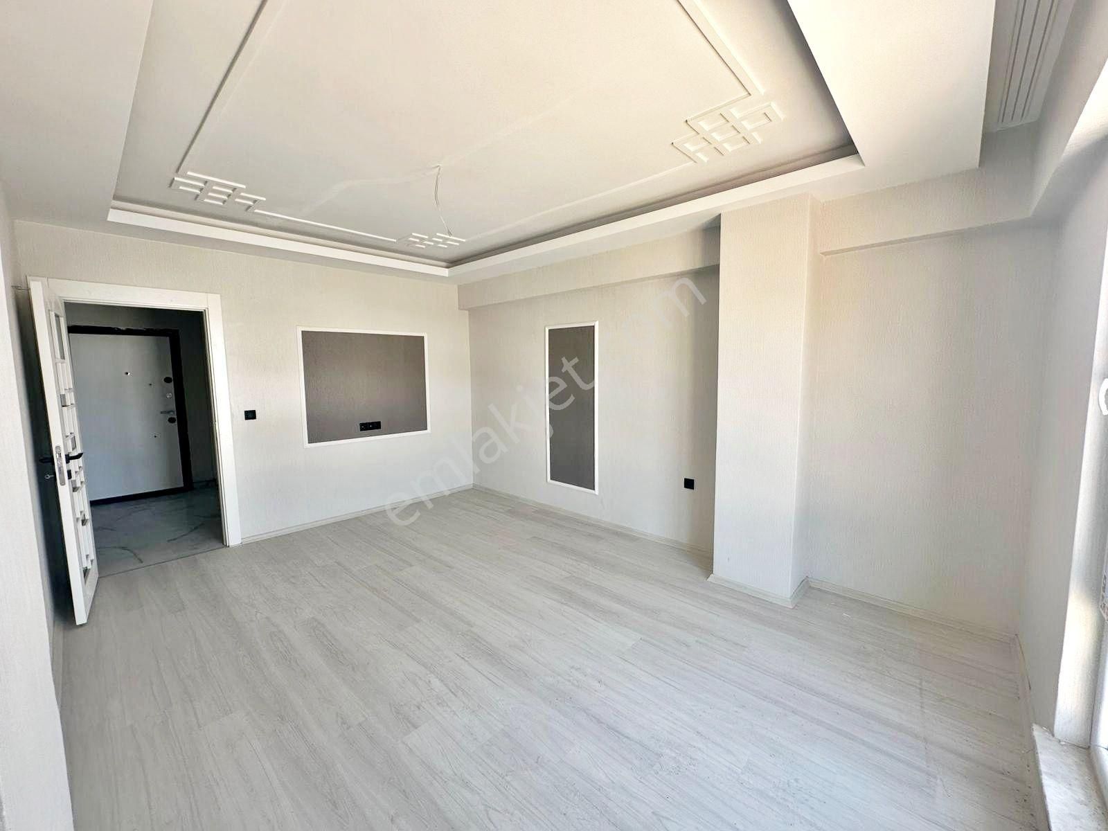 Belkız'da Cadde Üzeri Sıfır !yemek Odalı Cam Balkonlu U.lüx3.5+1 - Görsel 15