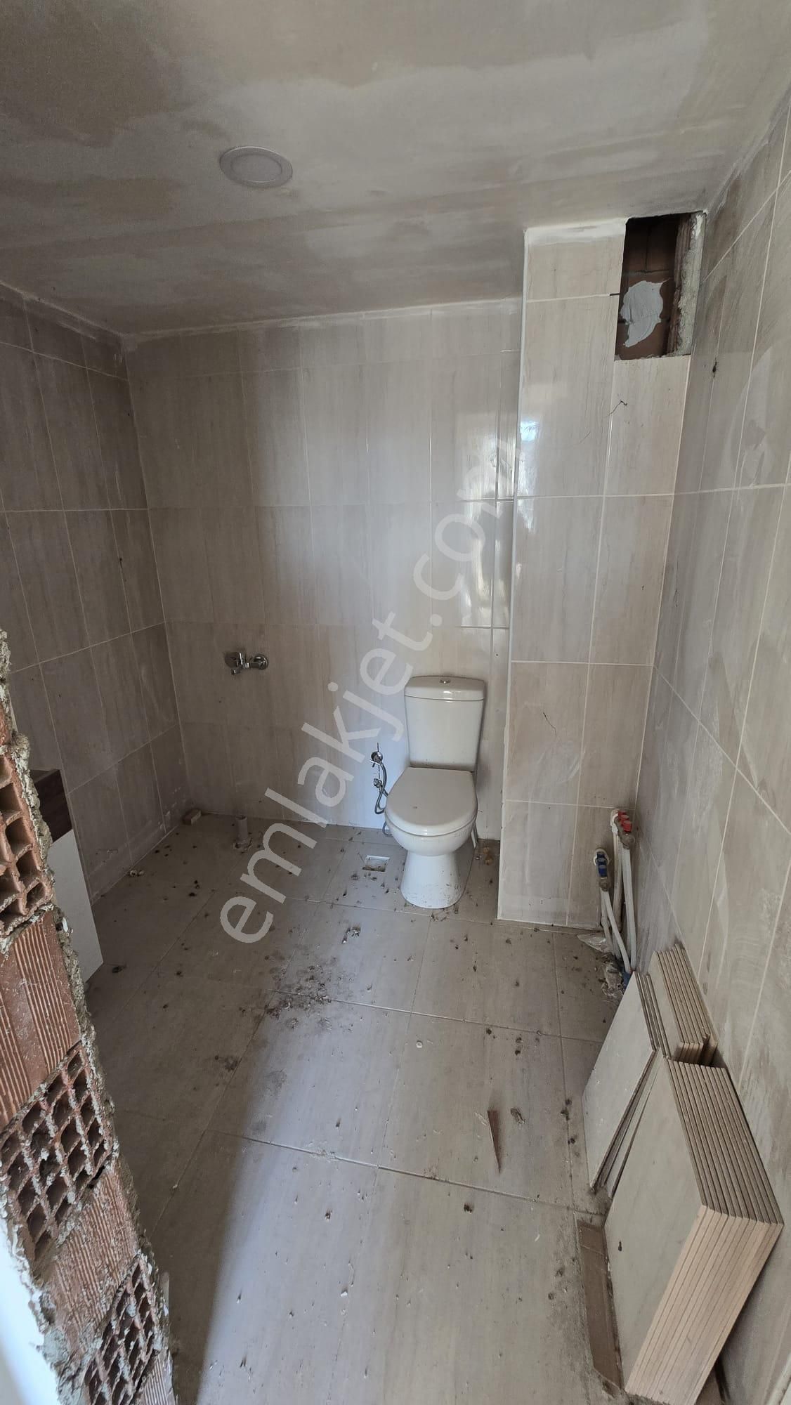 Büyükçekmece Pınartepe Mah. 140 M² Site İçi 4+1 Kelepir Natamam Dubleks Daire - Görsel 13