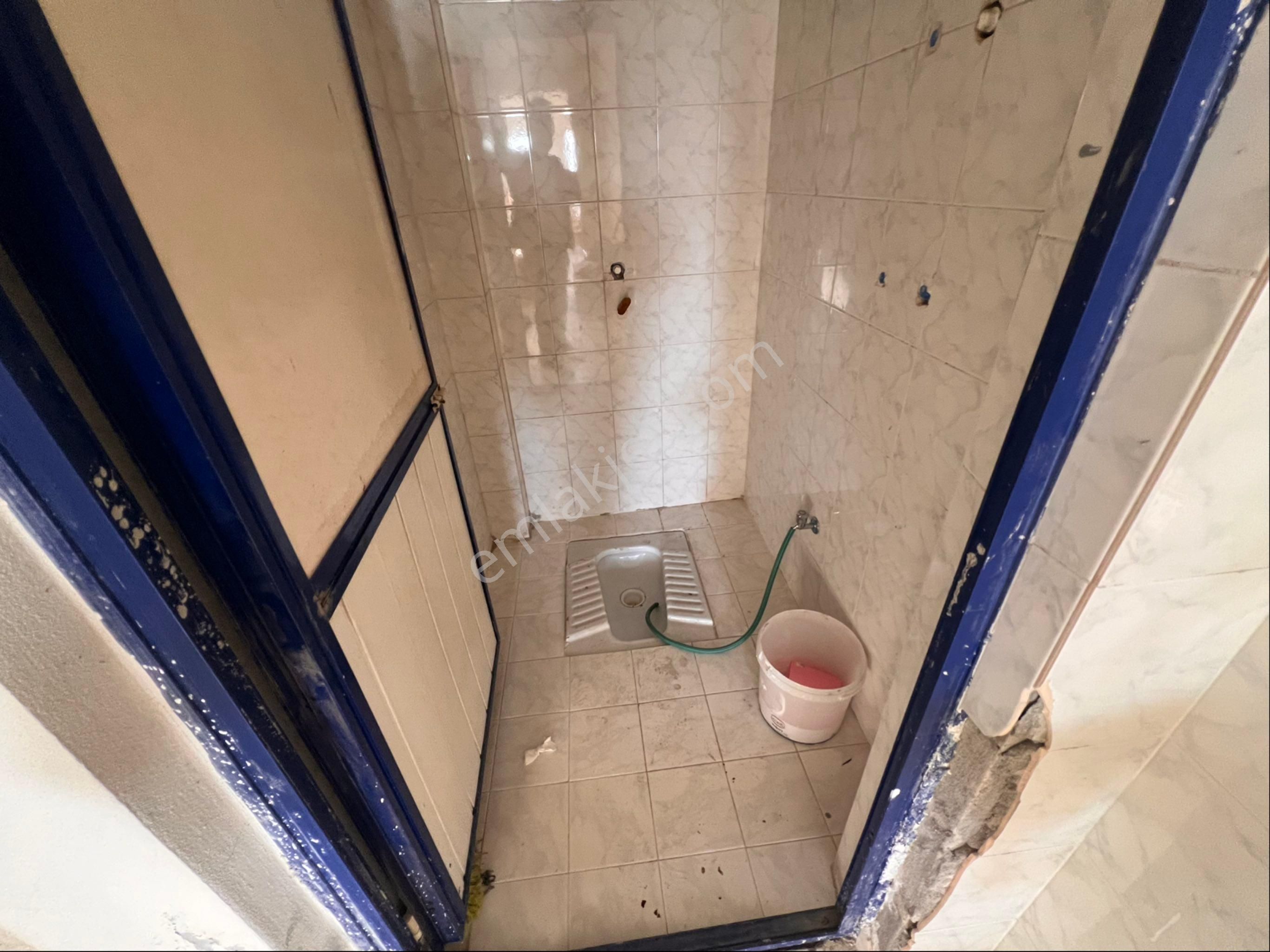 1453yapıdan Mutfak-çift Wc-asansörlü 3. Kat Kiralık 350m2 İşyeri - Görsel 16