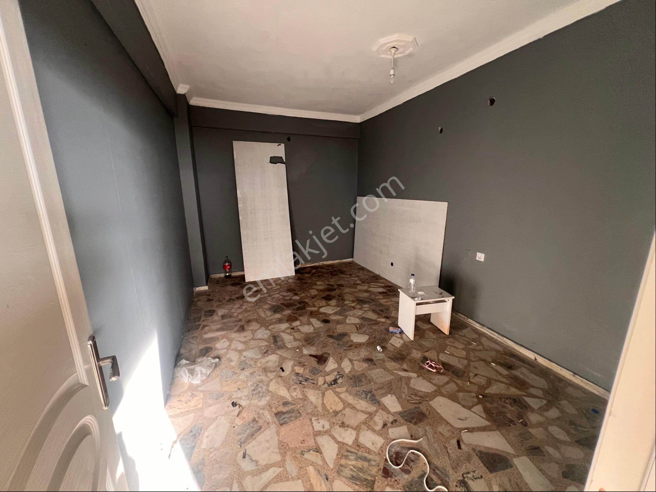 1453yapıdan Mutfak-çift Wc-asansörlü 3. Kat Kiralık 350m2 İşyeri - Görsel 9