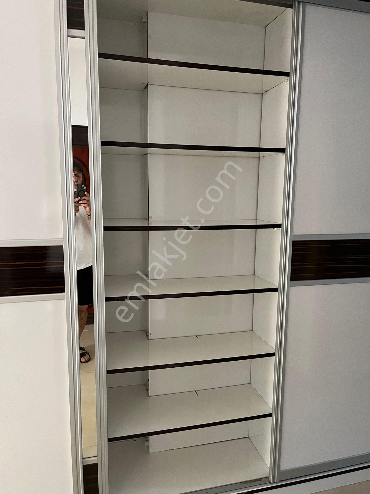 Kafeler Cad. Nezih Site İçi 120 M² Aydınlık 3+1 Tadilatlı + Depo - Görsel 22