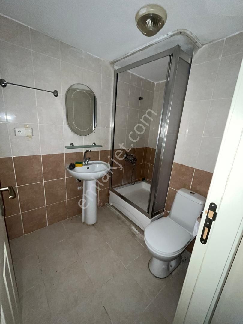 Ümraniye Çamlık İkbal 1.kt 2+1 Kiralık Daire Ev - Görsel 5