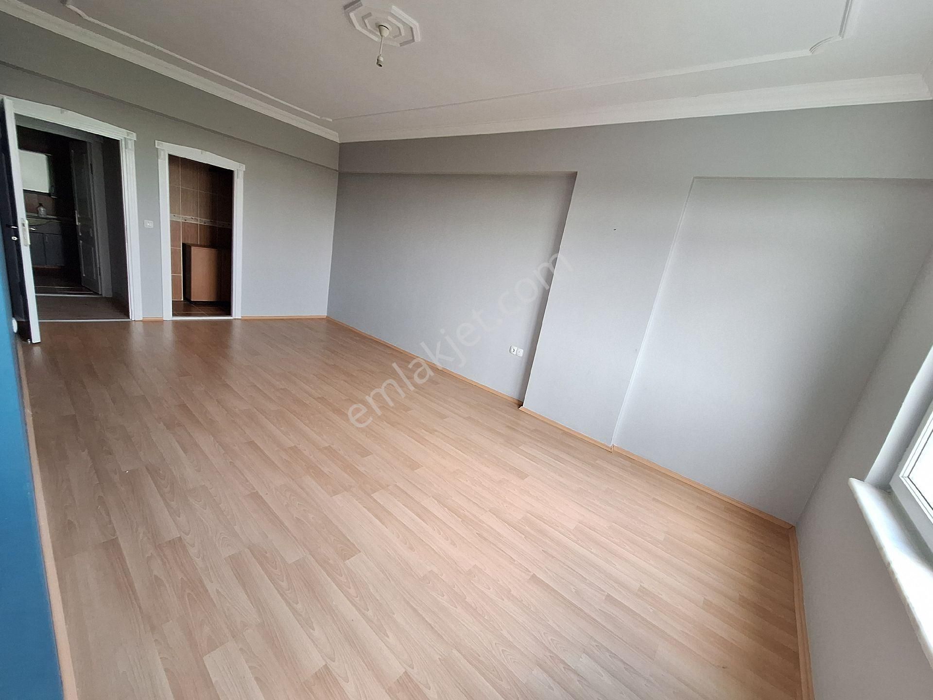 Antalya Konyaaltı Akkuyu Mahallesinde Doğalgaz Kombili Ara Katta 3+1daire - Görsel 29