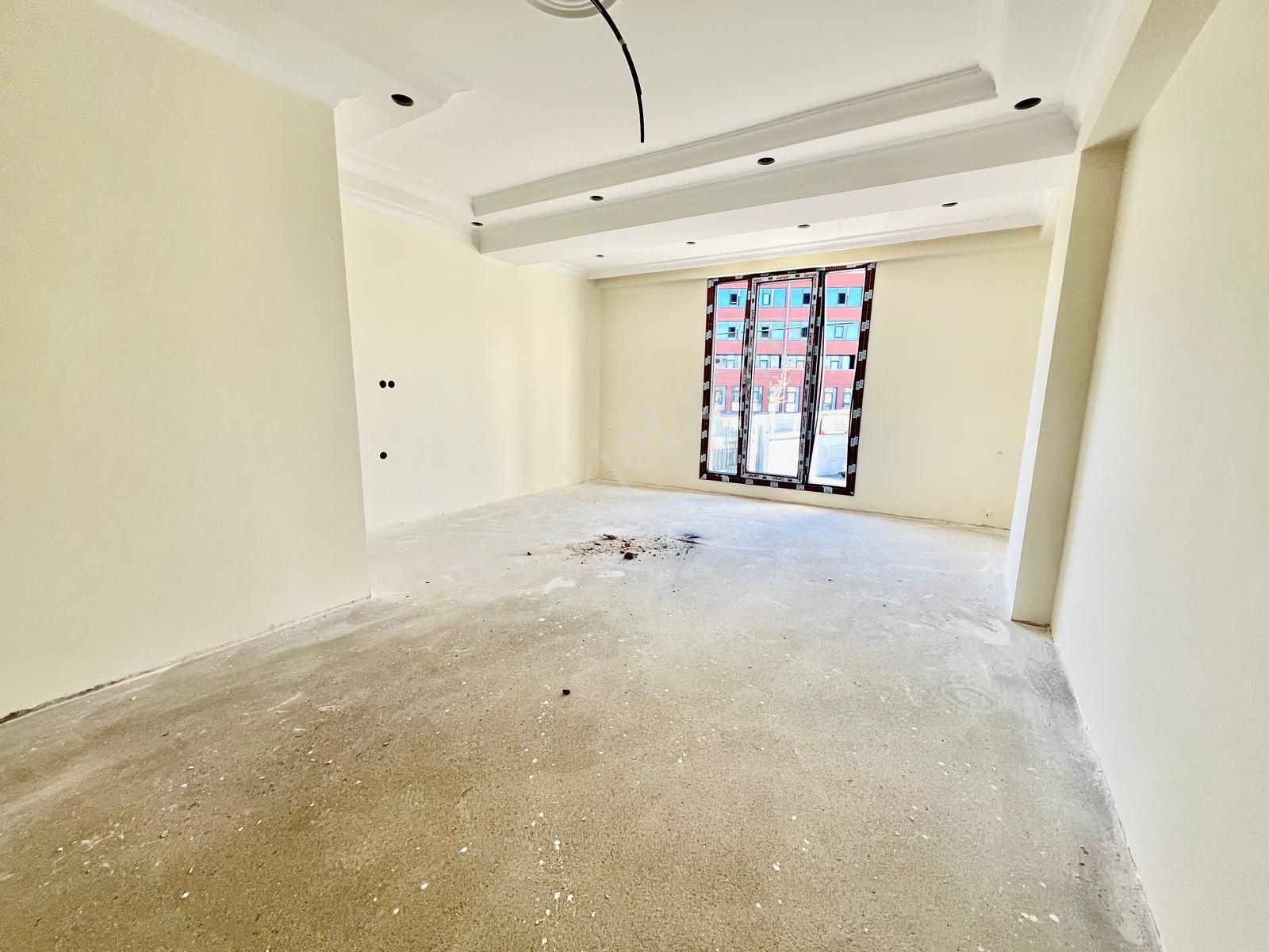 Loft'tan Tefikbey Mah 2+1 90m2 Satılık Sıfır 2. Kat Daire