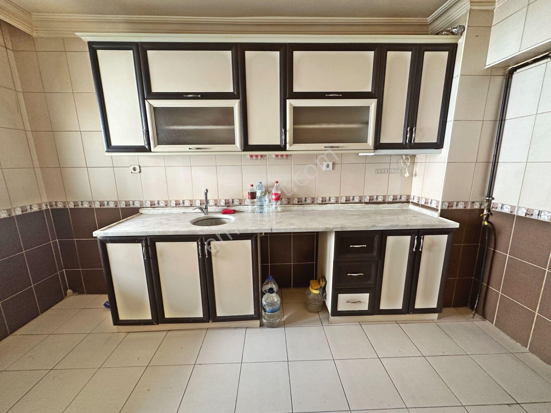 Hürel Mahallesinde Ara Katta Ön Cephede Manzaralı 3+1 Kiralık Daire - Görsel 8