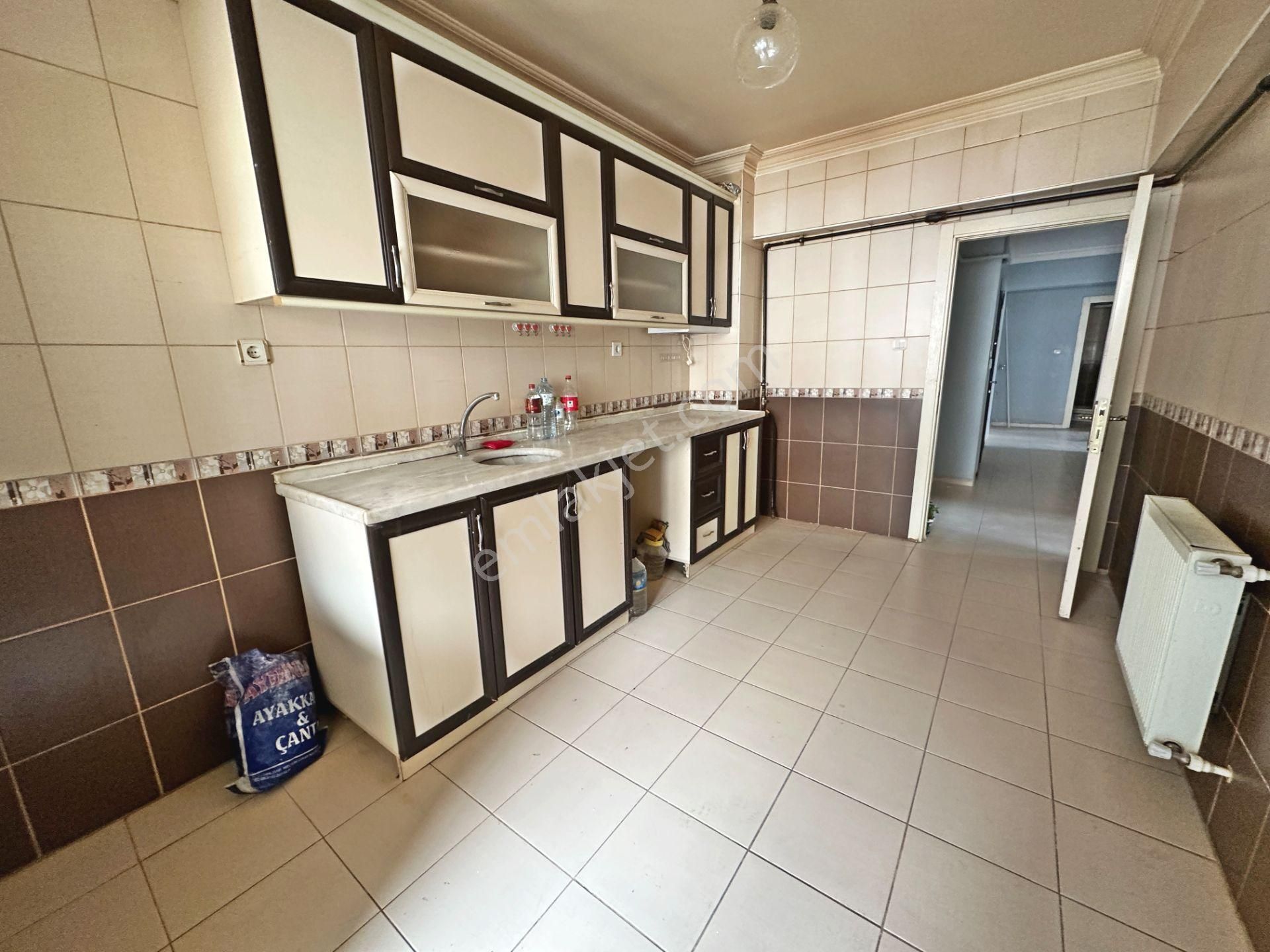 Hürel Mahallesinde Ara Katta Ön Cephede Manzaralı 3+1 Kiralık Daire - Görsel 10