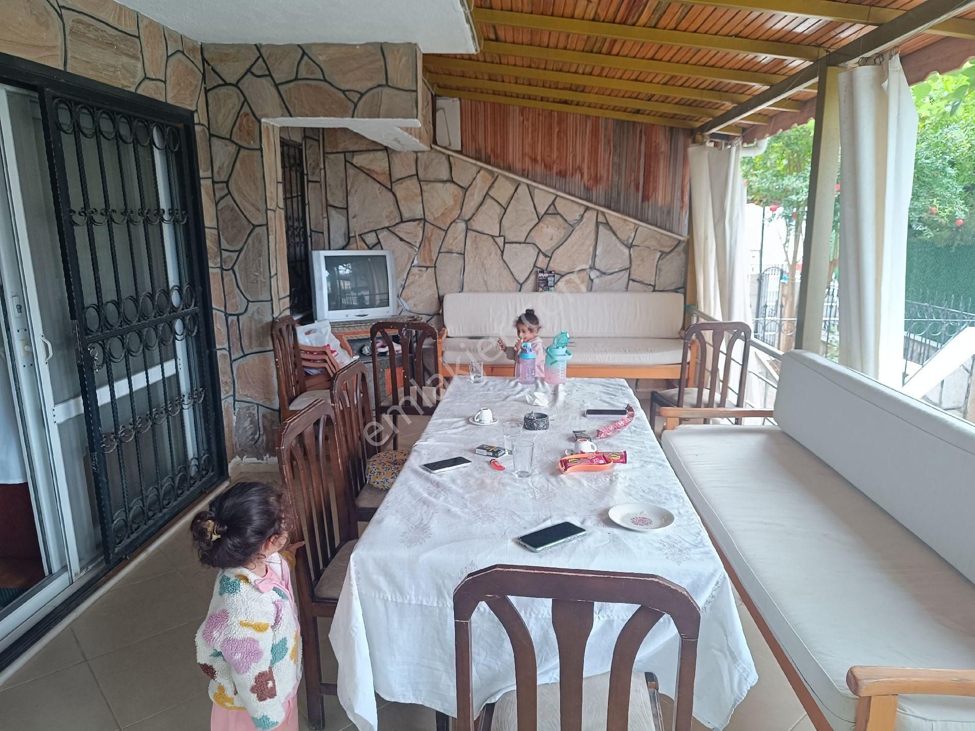 Kusadası Davutlar Yol Üzeri 3+1 Satılık Yazlik - Görsel 8