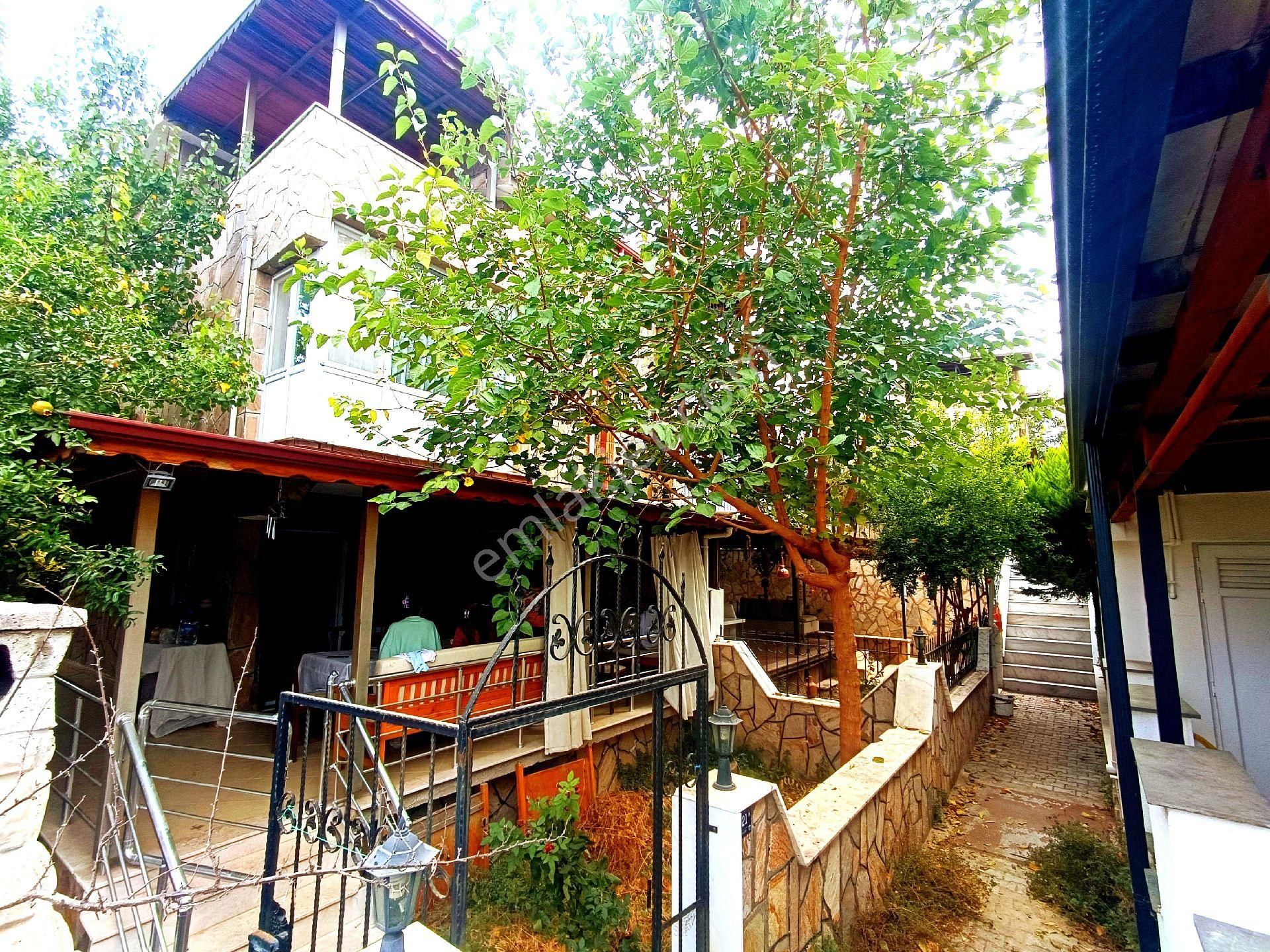 Kusadası Davutlar Yol Üzeri 3+1 Satılık Yazlik - Görsel 2