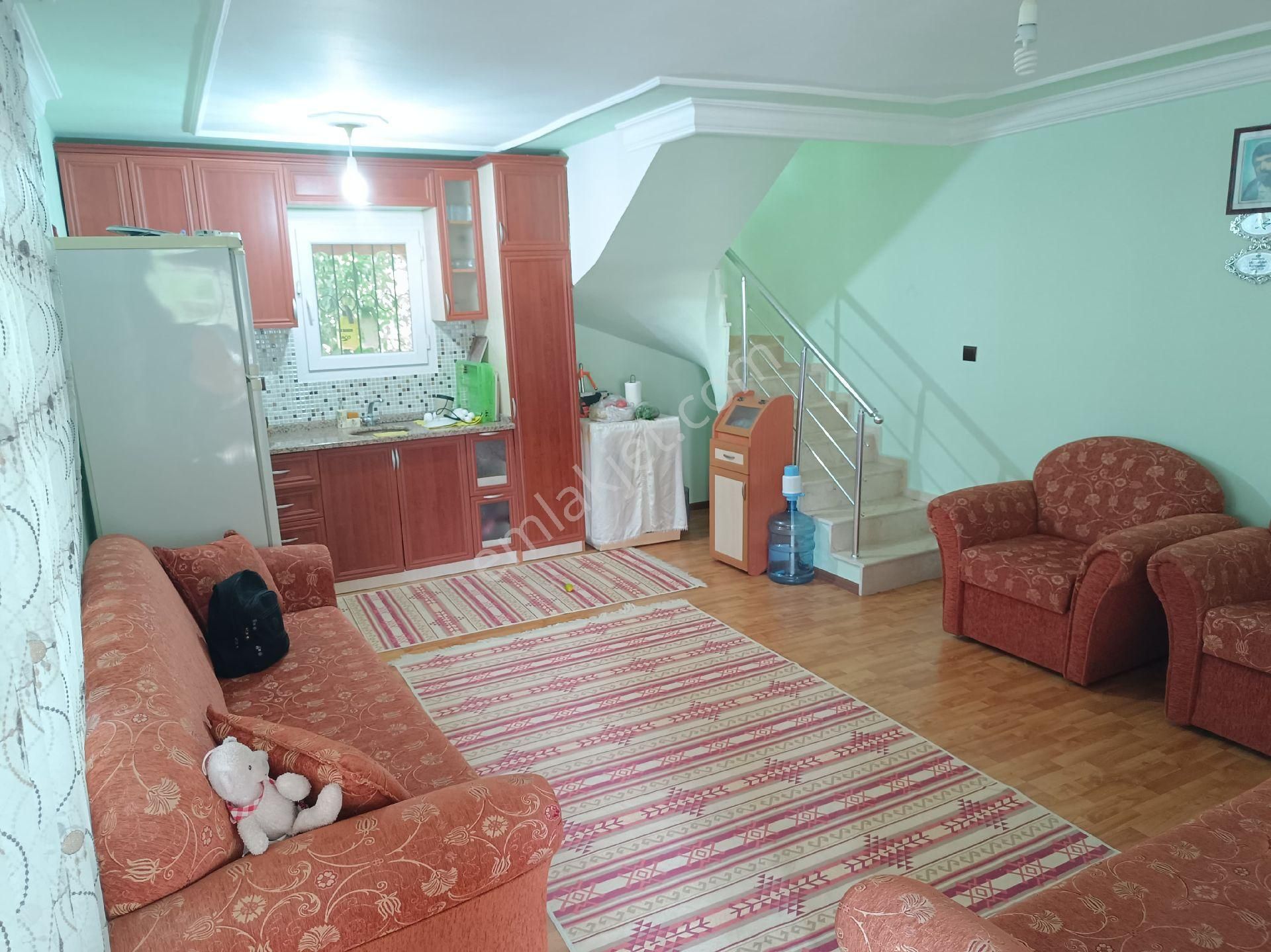 Kusadası Davutlar Yol Üzeri 3+1 Satılık Yazlik - Görsel 9