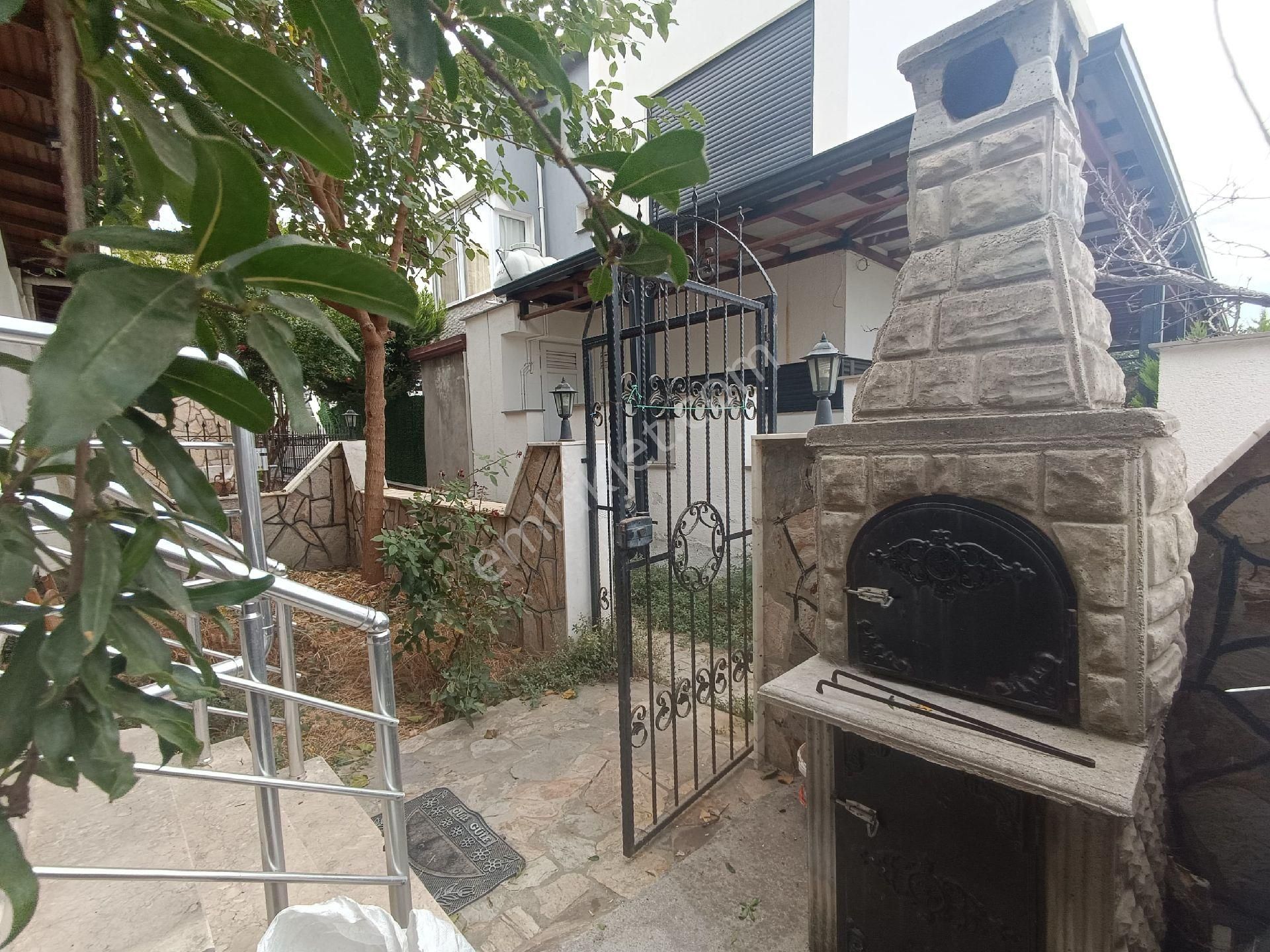 Kusadası Davutlar Yol Üzeri 3+1 Satılık Yazlik - Görsel 7