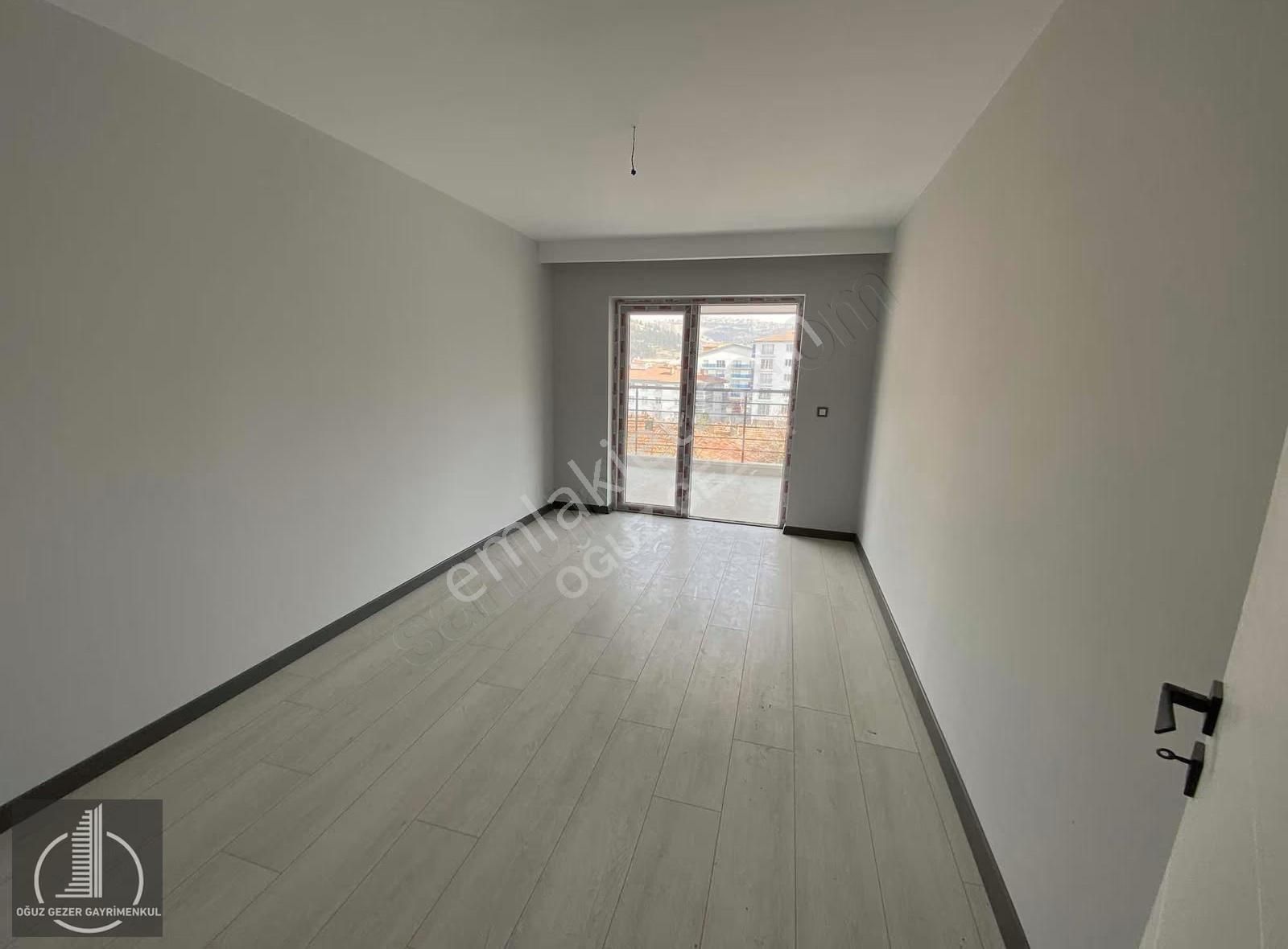 Oğuz Gezer Gayrimenkul'den Merkezi Konum Satılık 3+1 Daire - Görsel 4