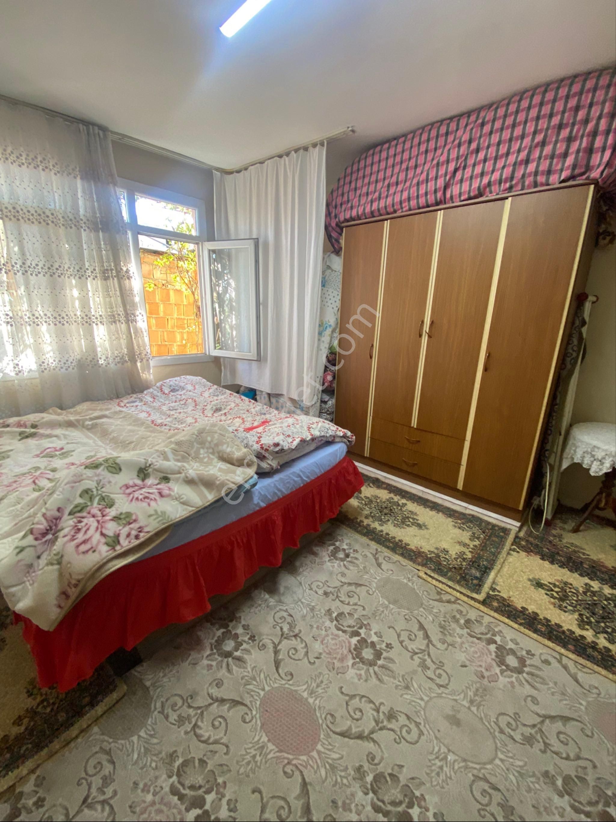 Yeşilevler De Altı Dükkan Üstü 3+1 Daire Satılık Müstakil Ev - Görsel 21