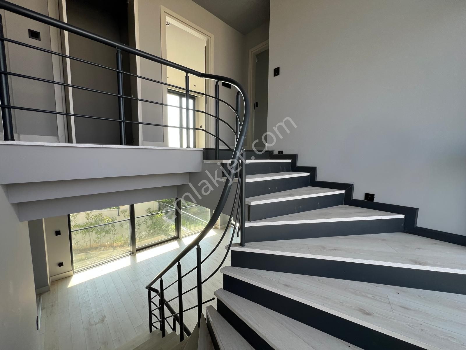 Şile Çavuş'ta Sıfır Villa - Görsel 26