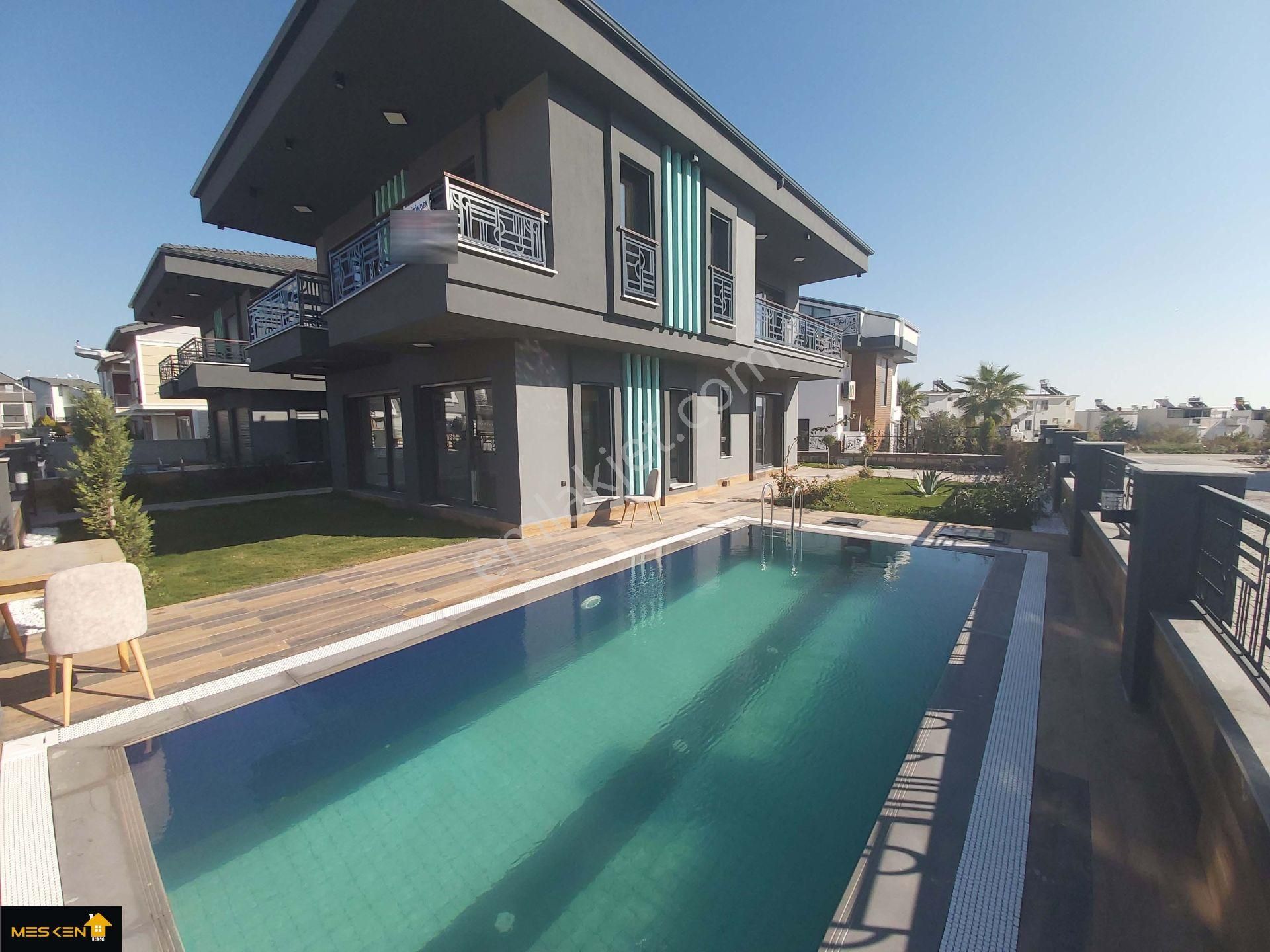 Didim Altınkum'da Plaja 800 M,ultra Lüks Tam Müğstakil Villa - Görsel 19