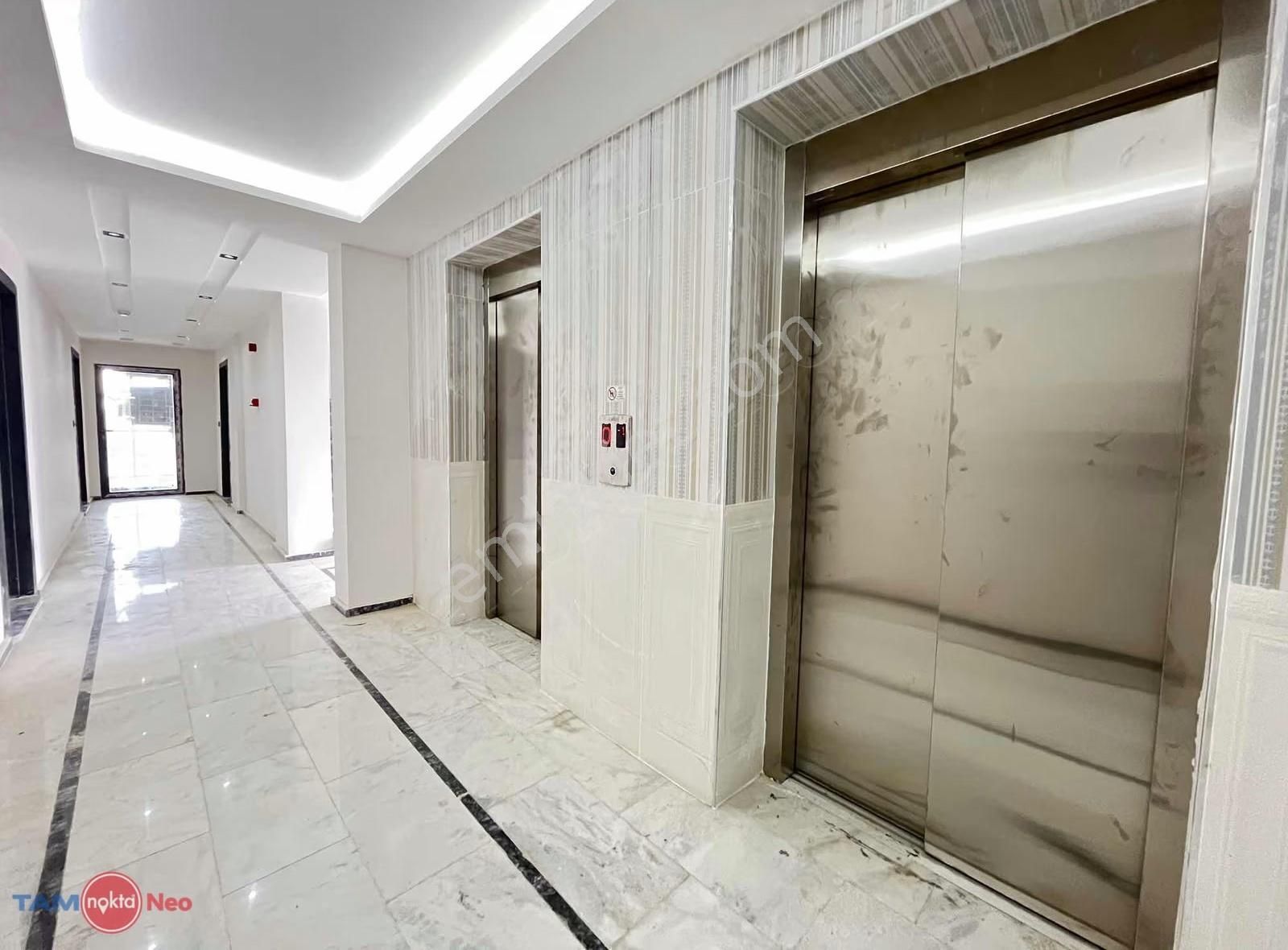 Altıntaş Merkez 40lık Ana Yolun Dibinde Köşe 1+1 Satılık Daire - Görsel 7