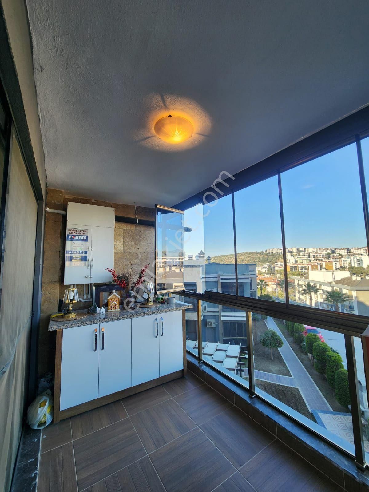 Kuşadası'nda Lux Site İçeresinde 2+1 Satılık Daire - Görsel 16