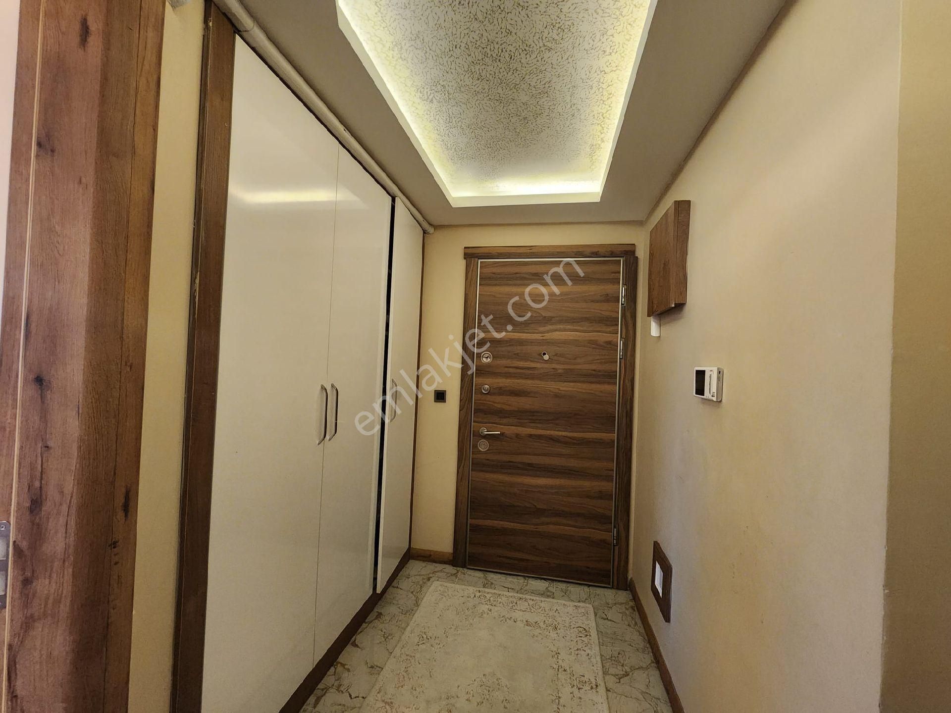 Kuşadası'nda Lux Site İçeresinde 2+1 Satılık Daire - Görsel 8