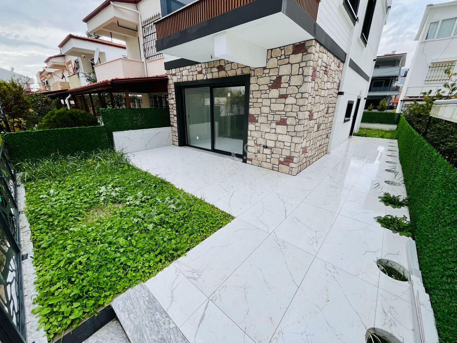 Yükselden Gürede Denize 50 Metre Ultra Lüx Tasarım 4+1 Villa - Görsel 5