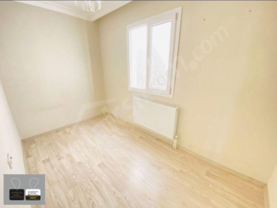 Buca Ufuk Mahallesi//yıkıkkemer Meydana Yakını//2+1//2.kat Sonkat//5yılık/kapalı Mutfaklı/daire - Görsel 12