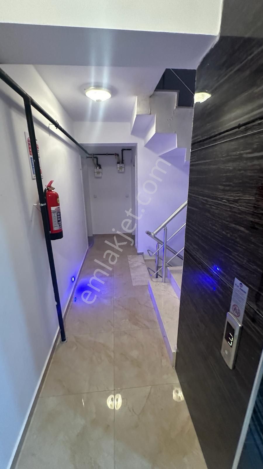 Seyrek Bakırçay Üniversitesi Yakını Hazır Kiracılı Satılık 1+1 Daire - Görsel 11