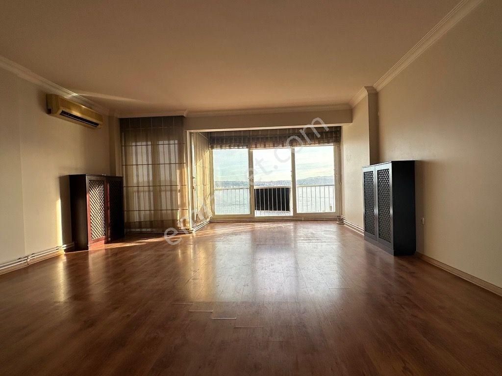 Karşıyaka Kiralık 3+1 Yalı Dairesi