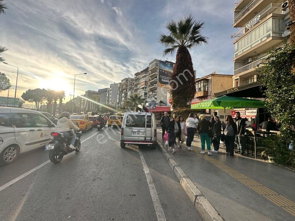 Karşıyaka Kiralık 3+1 Yalı Dairesi - Görsel 33