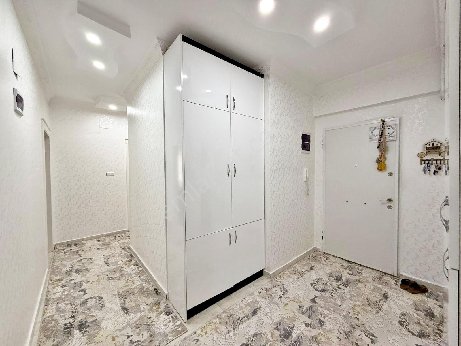 Alpaslan'da Okul Çevresi Ara Kat Masrafsız Cam Balkon 3+1 Daire - Görsel 21