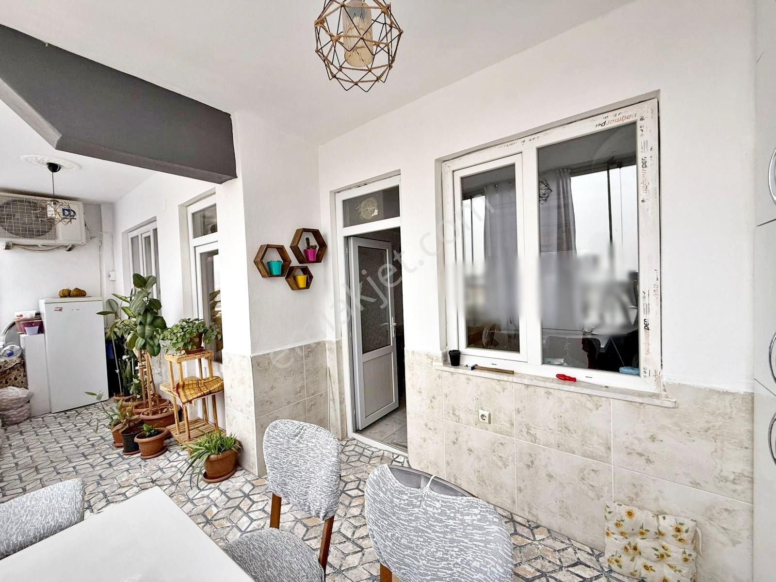 Alpaslan'da Okul Çevresi Ara Kat Masrafsız Cam Balkon 3+1 Daire - Görsel 6