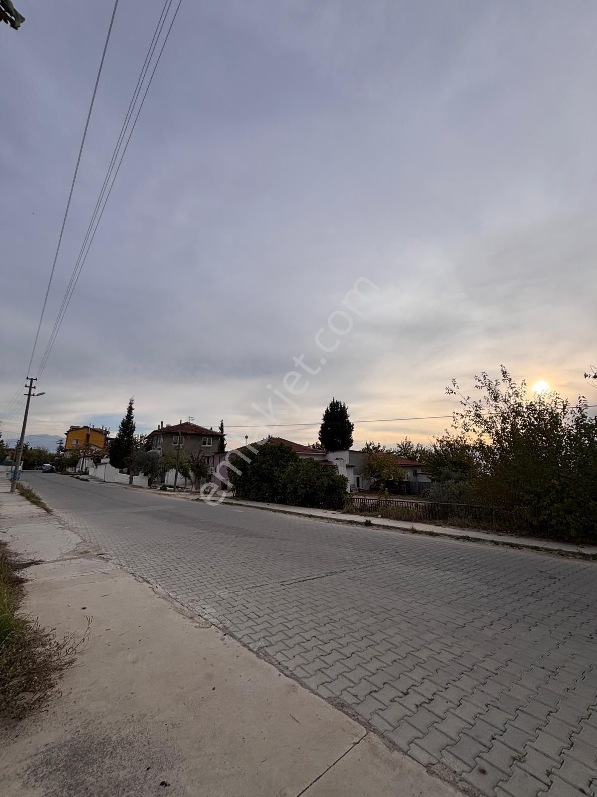 Kaan Emlak İncilipınar Şubesinden Irlıganlıda Doğa İle İçiçe Arsa - Görsel 4