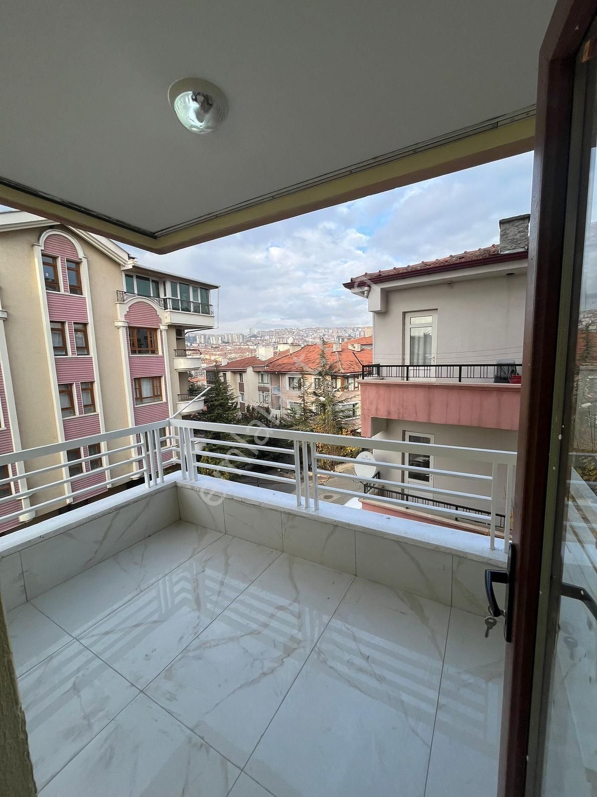 Köşk Mahallesi'nde Ultra Lüks Yapılı 3+1 Daire! - Görsel 12