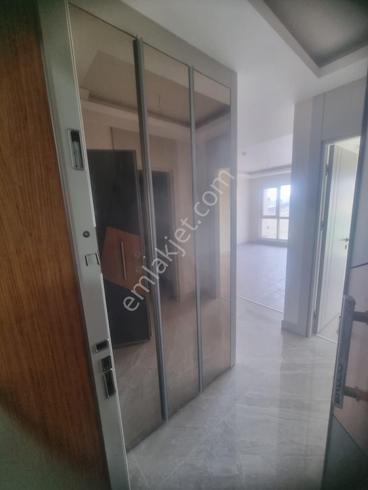 Batıkent Çakırlarda Kiralık 1+1 Sıfır Site İçinde Daire - Görsel 33