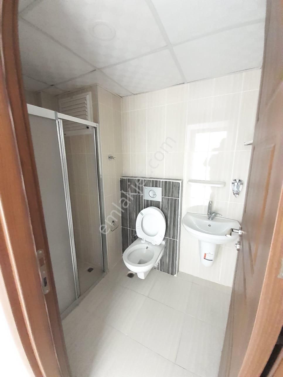 Birlik Gayrimenkul Den Gültepe De İskanlı 1+1 Geniş Oturumlu Krediye Uygun Merkezi Konumda Fırsat - Görsel 6