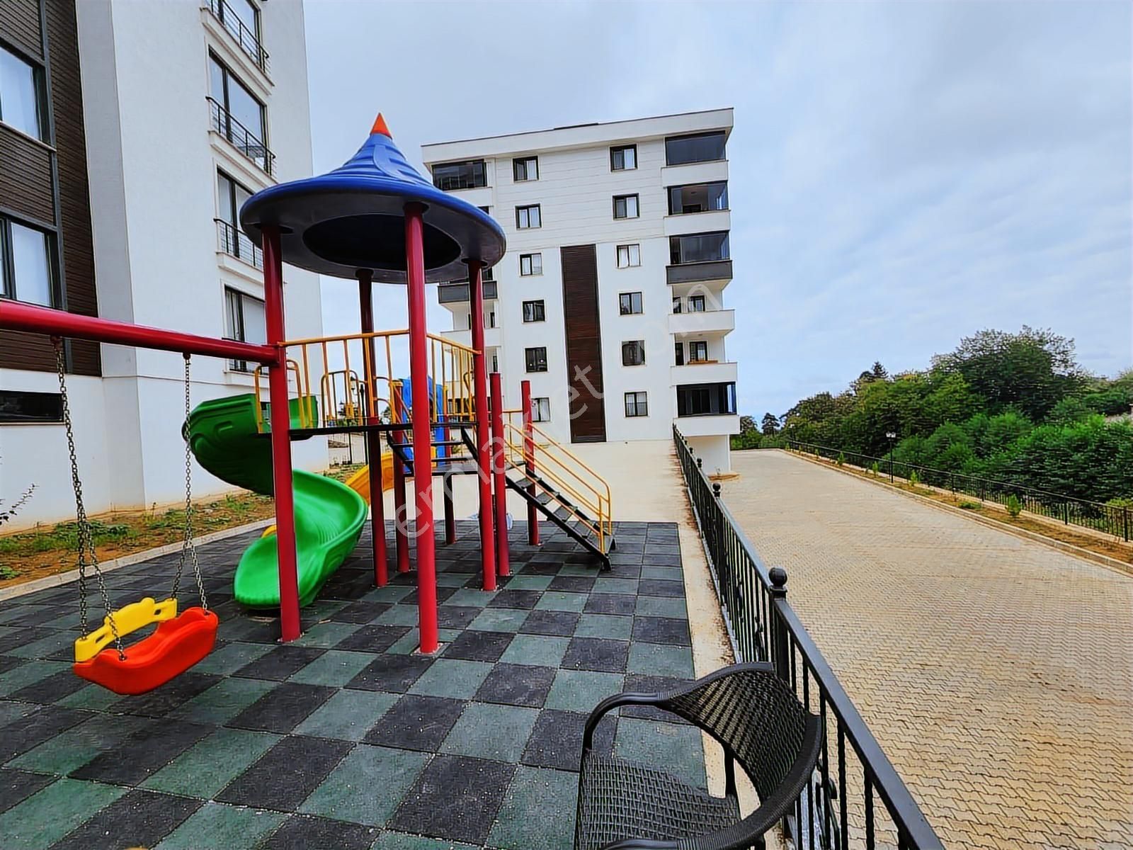 E&d Gyo'dan Pelitli Yeşilköy'de Kiralık 3+1 Manzaralı Daire - Görsel 33