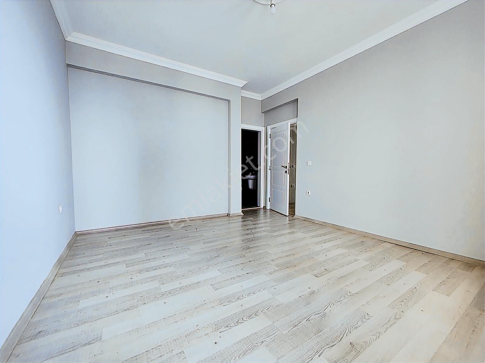 E&d Gyo'dan Pelitli Yeşilköy'de Kiralık 3+1 Manzaralı Daire - Görsel 15